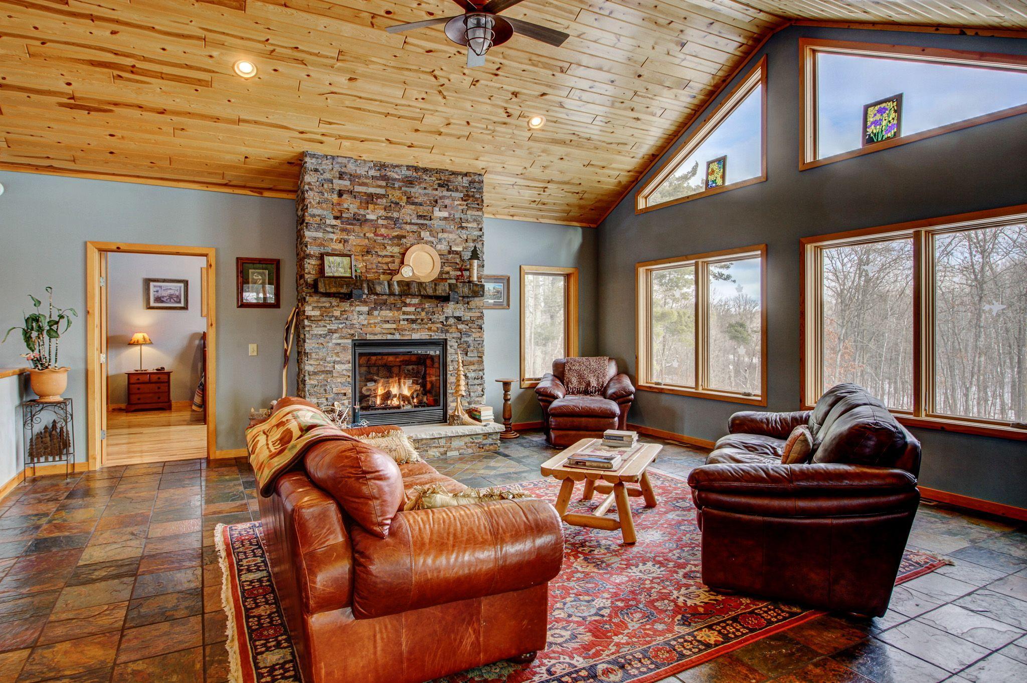 26109 Hidden Road Property Photo 15
