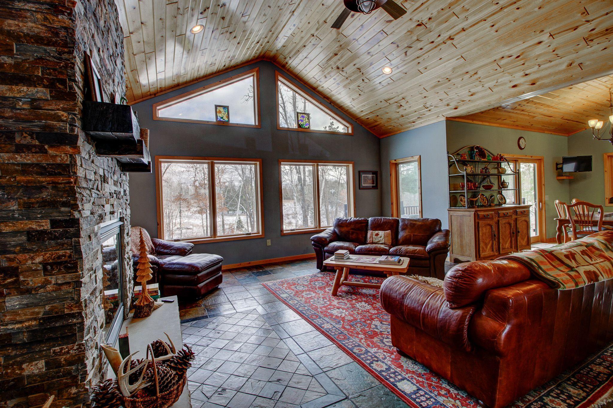26109 Hidden Road Property Photo 16