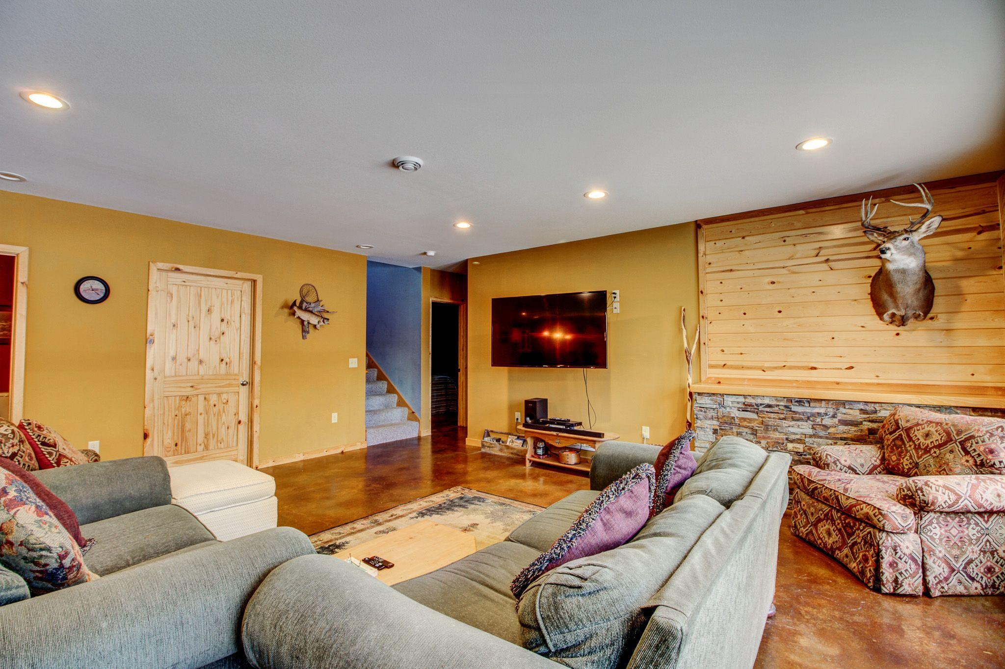 26109 Hidden Road Property Photo 35