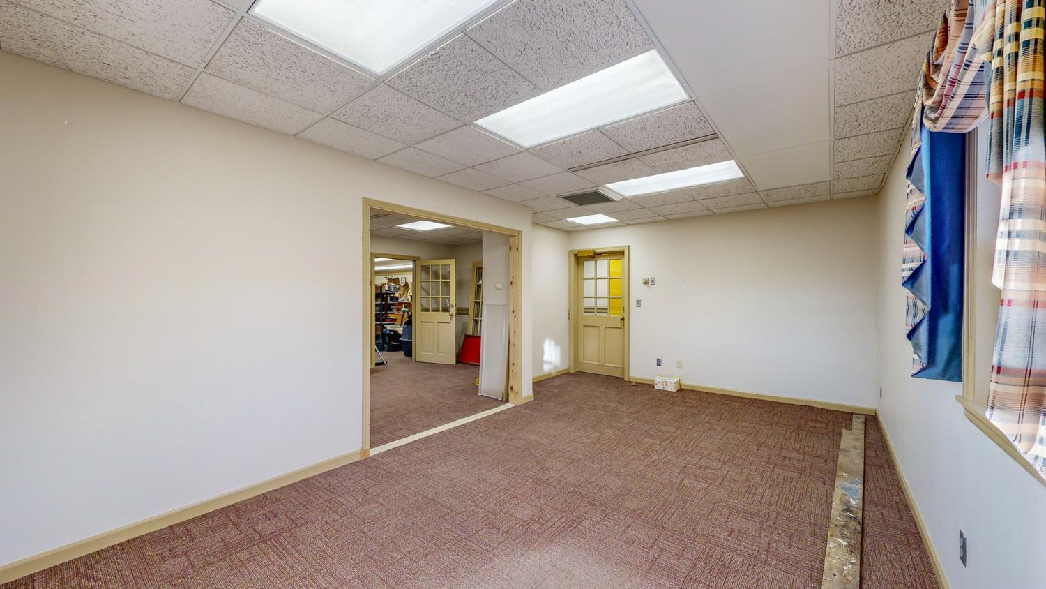 18 2nd St Sw Property Photo 15