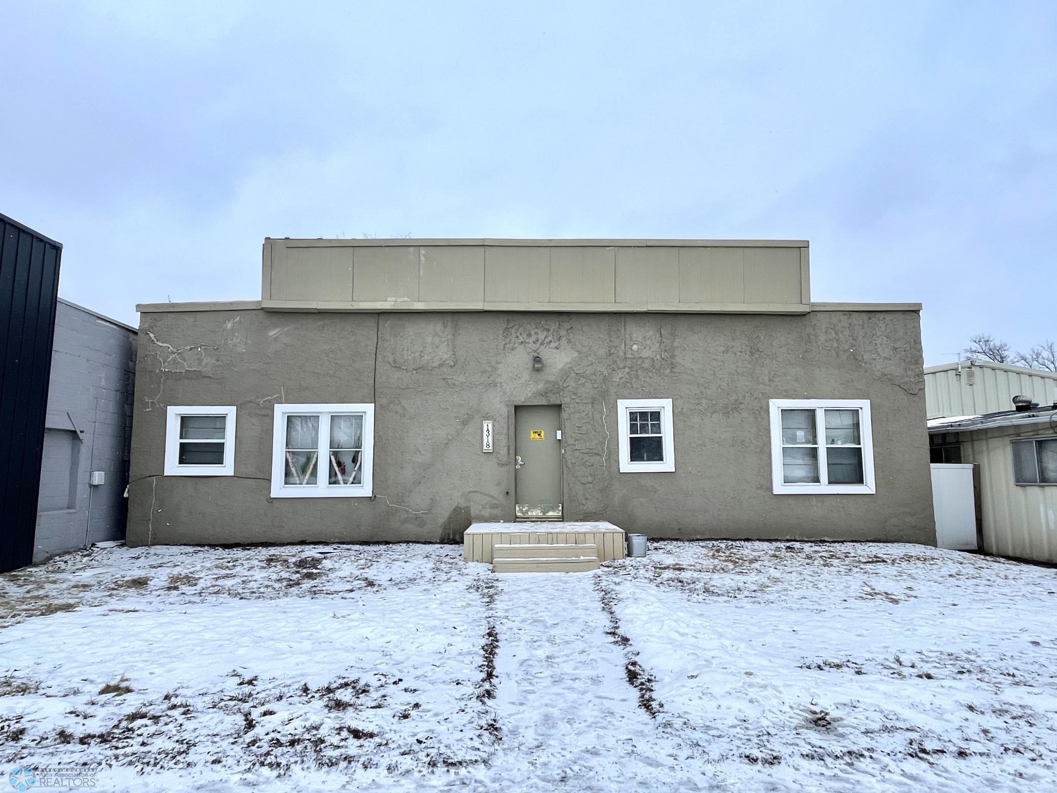 1318 1st Avenue Property Photo 1