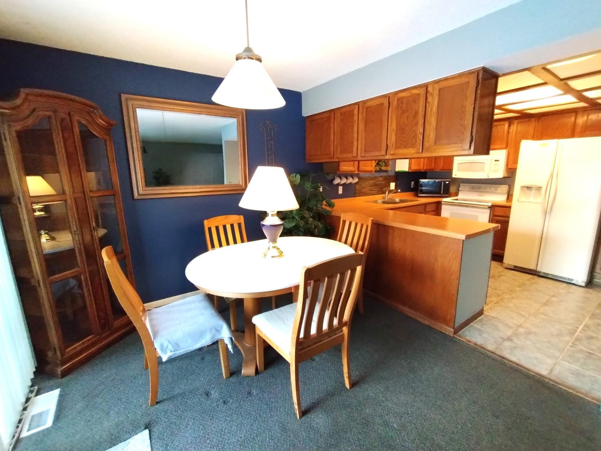 5329 72nd Circle Property Photo 4
