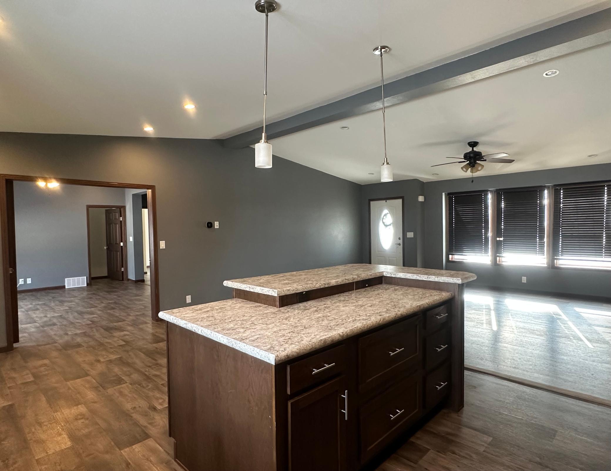 184 Shoreview Drive Property Photo 9