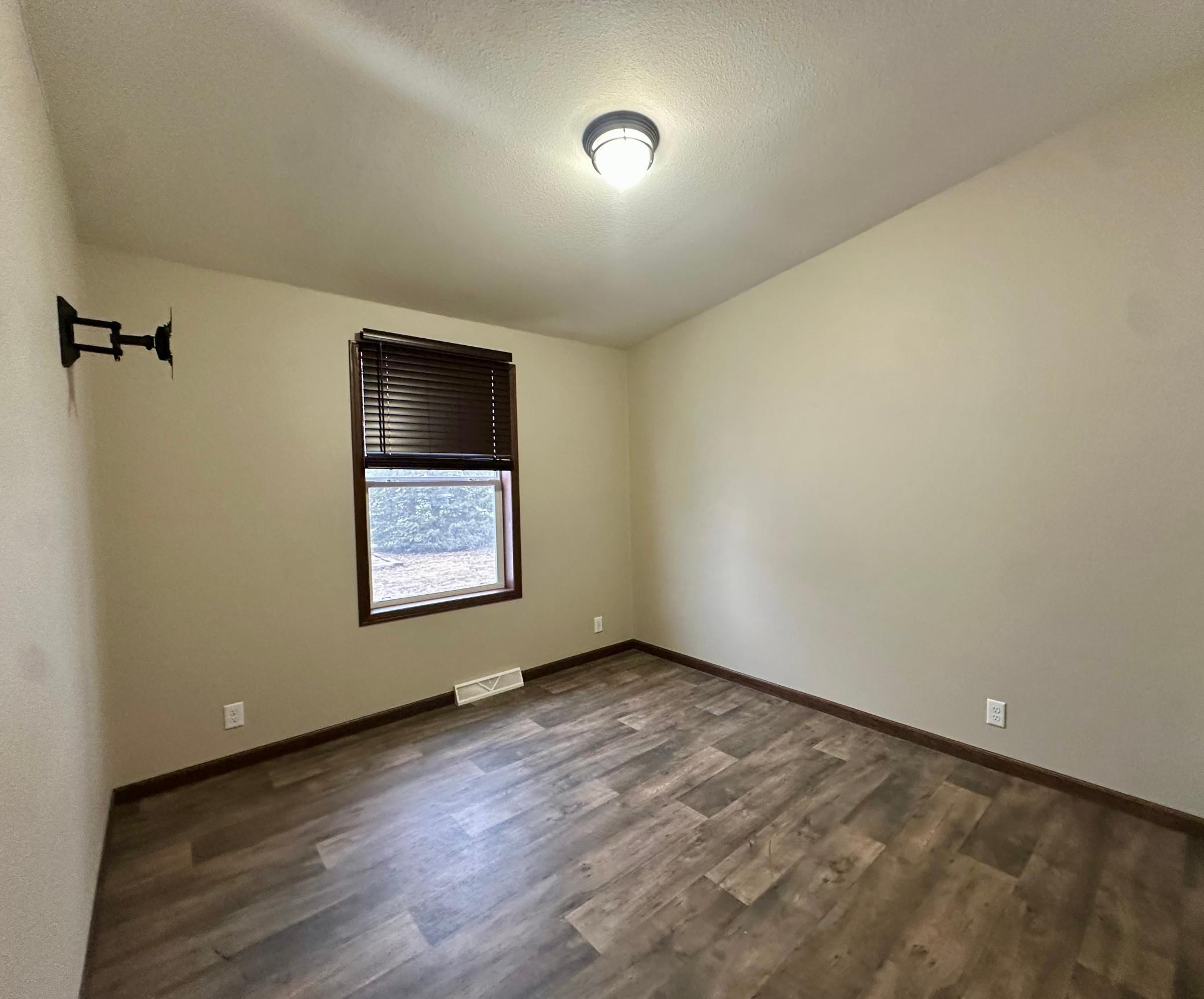 184 Shoreview Drive Property Photo 22