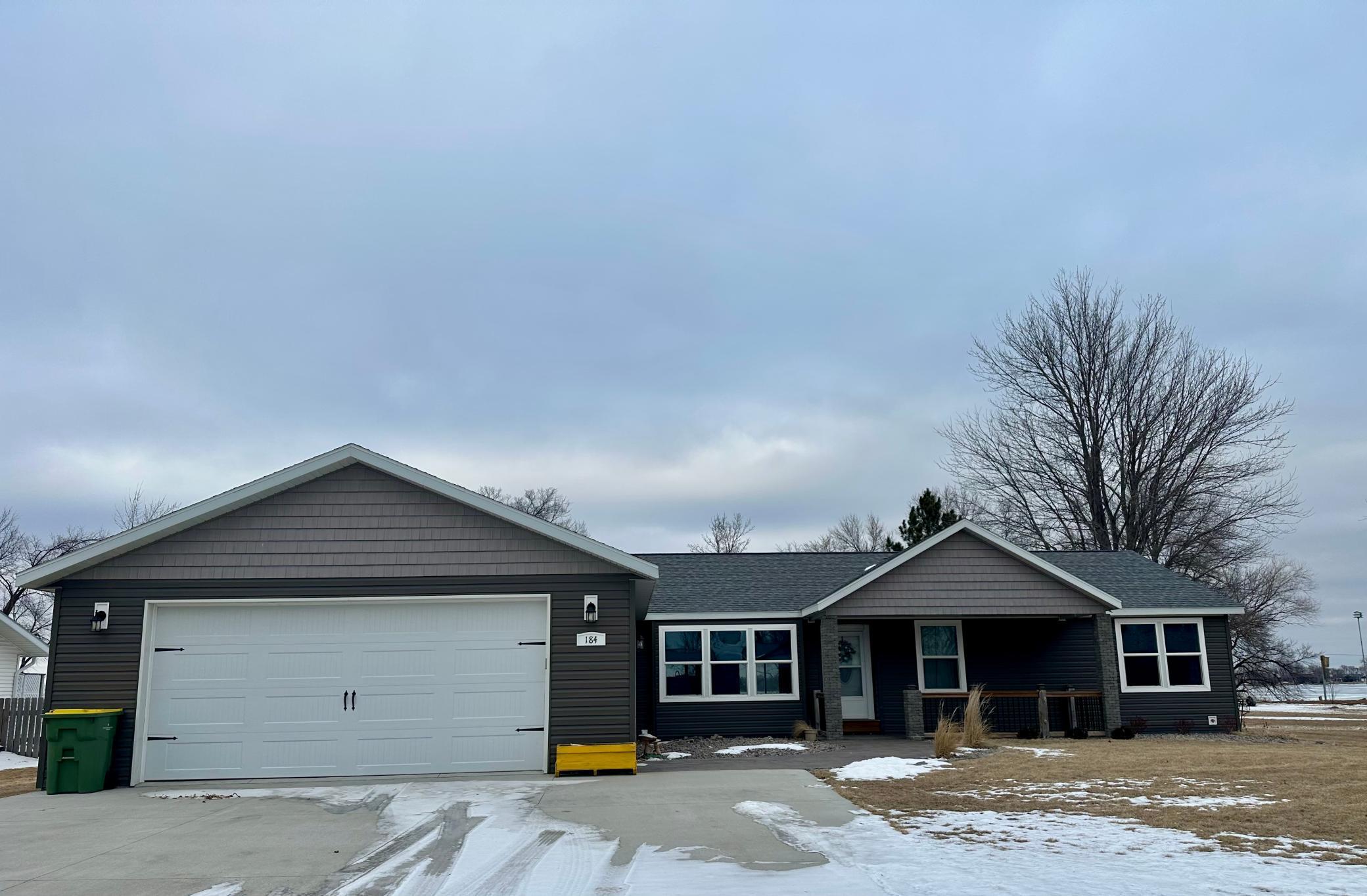 184 Shoreview Drive Property Photo 32