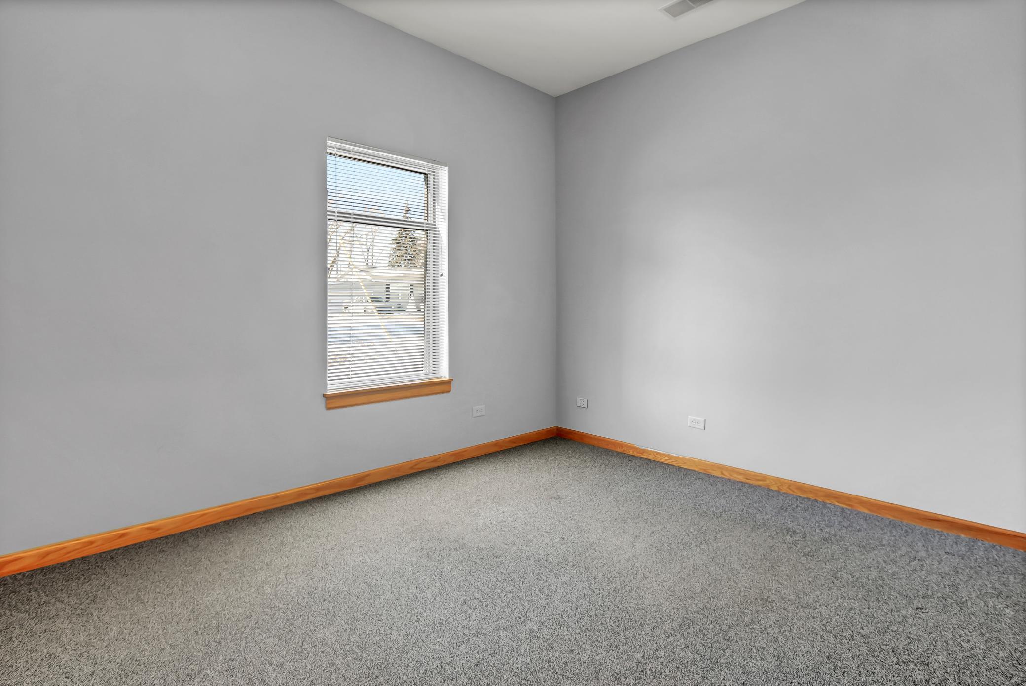 50 10th Avenue Property Photo 22