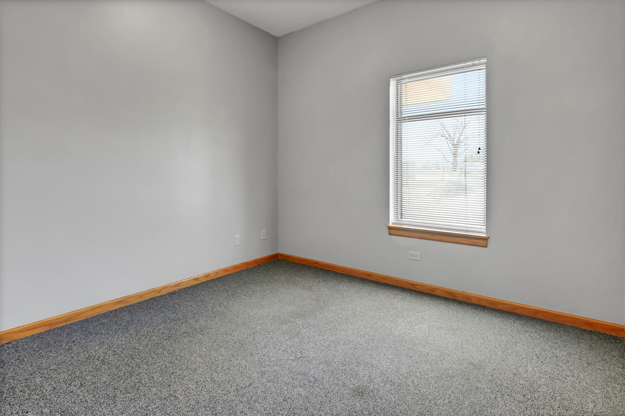 50 10th Avenue Property Photo 23