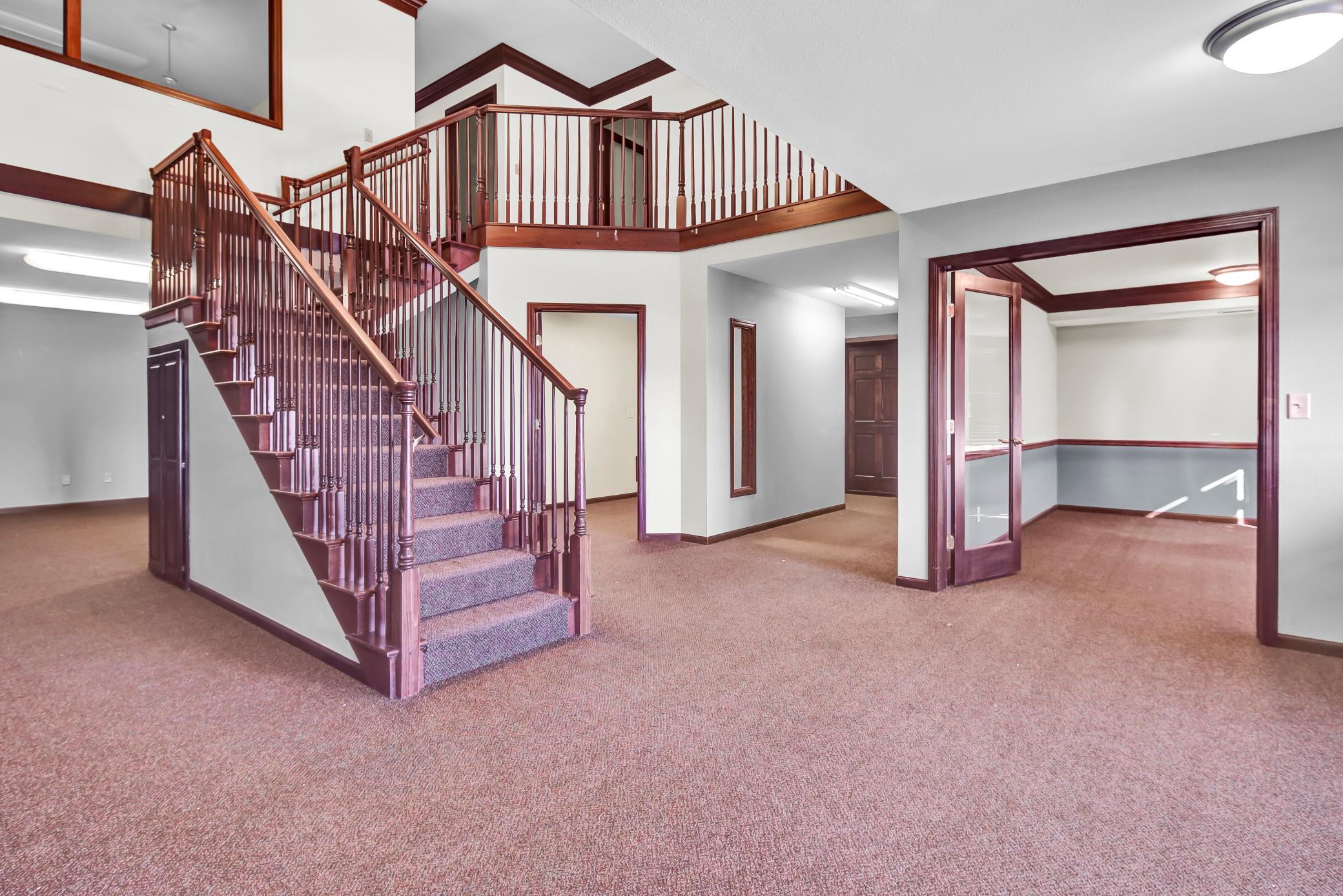 50 10th Avenue Property Photo 37