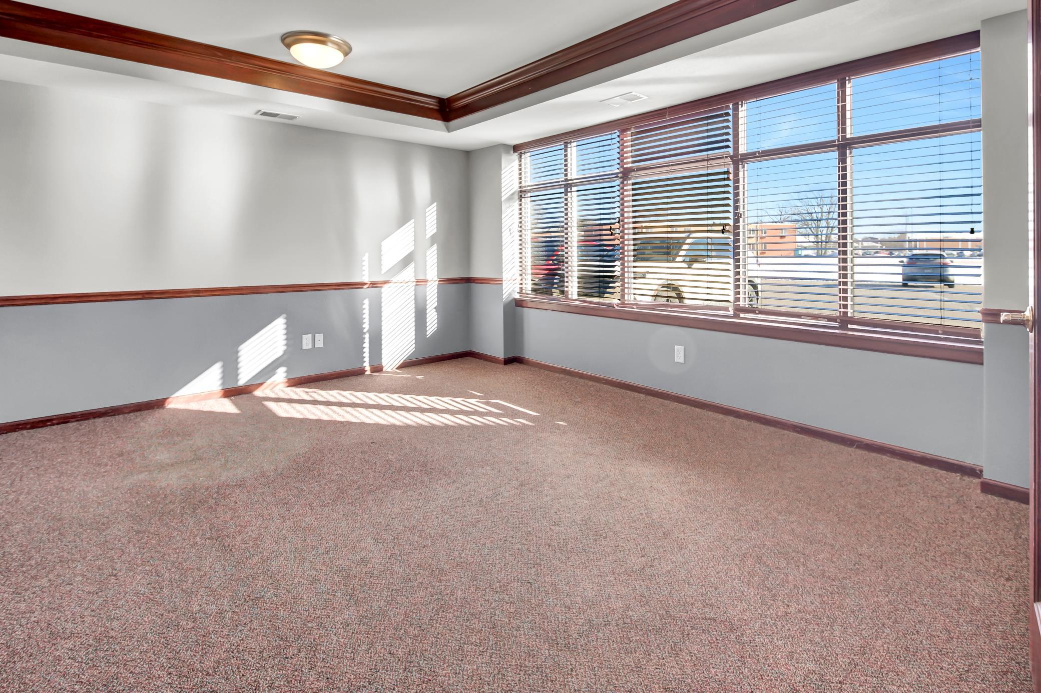 50 10th Avenue Property Photo 39