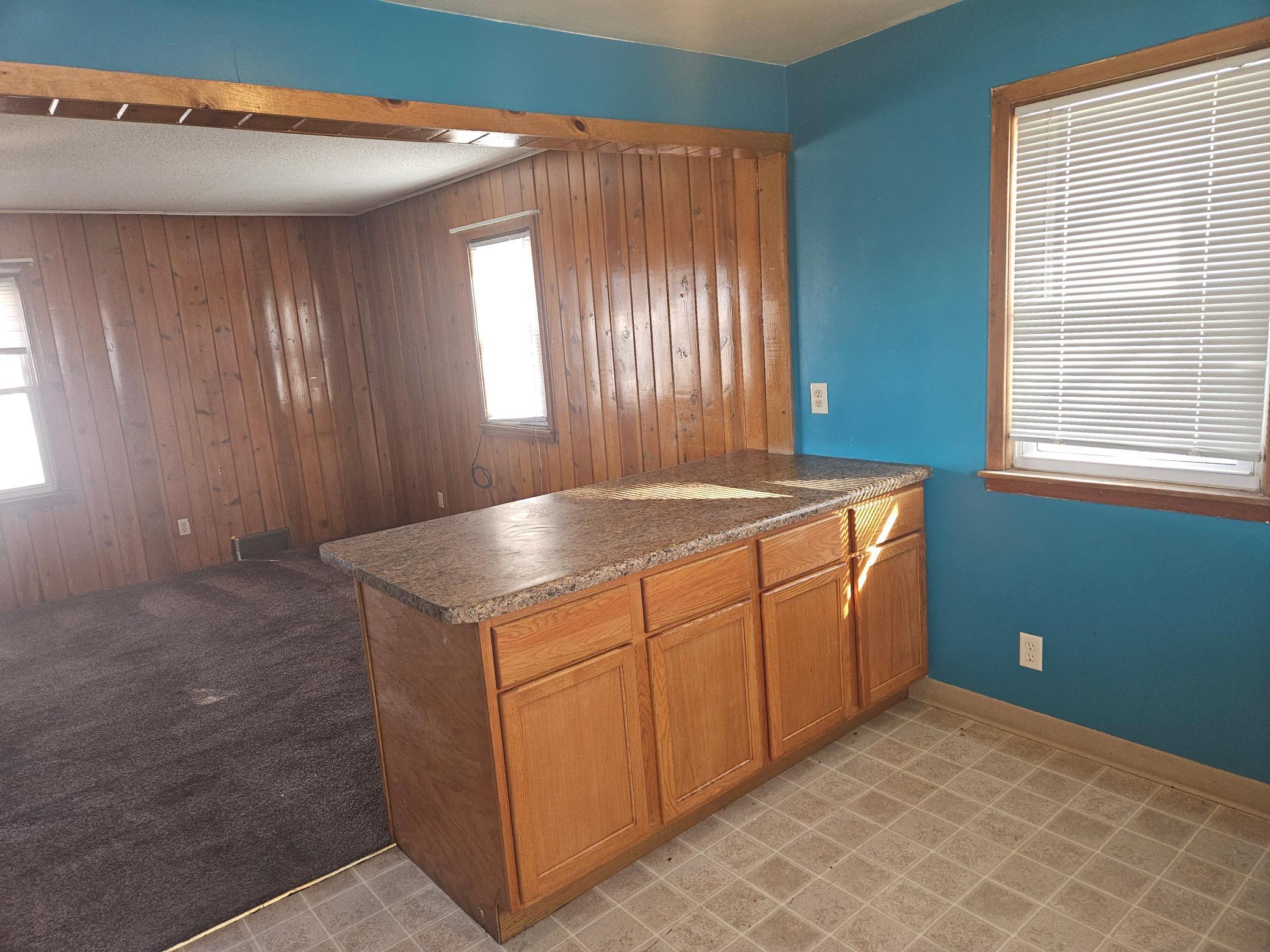 515 Winona Street Property Photo 17