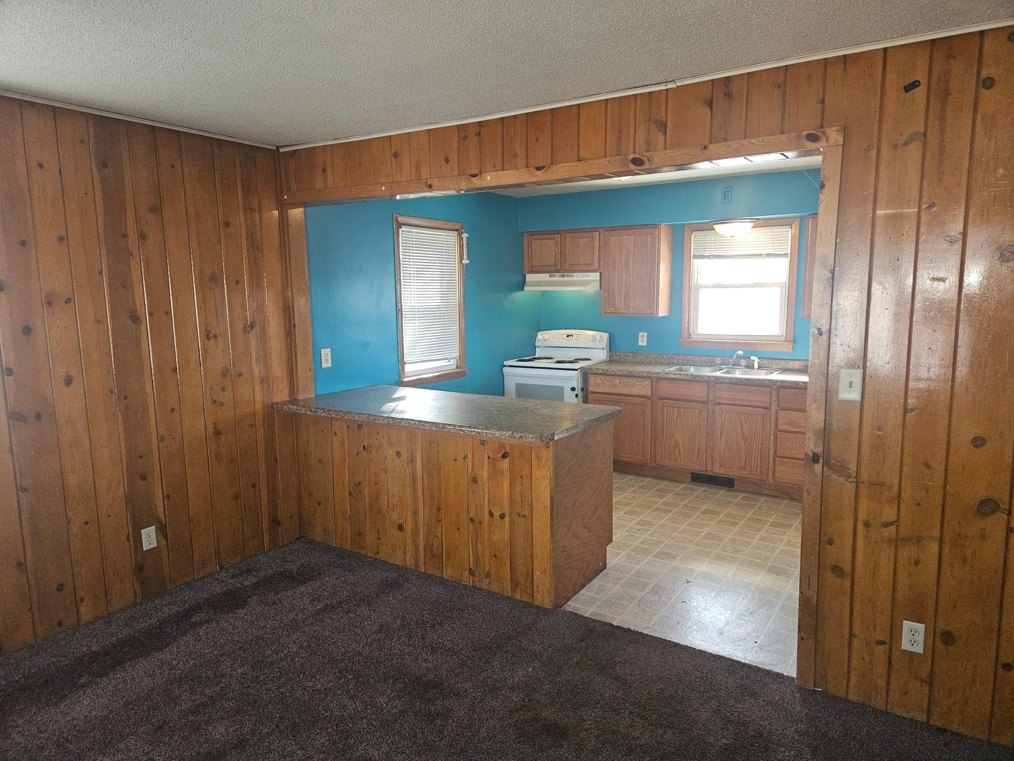 515 Winona Street Property Photo 24