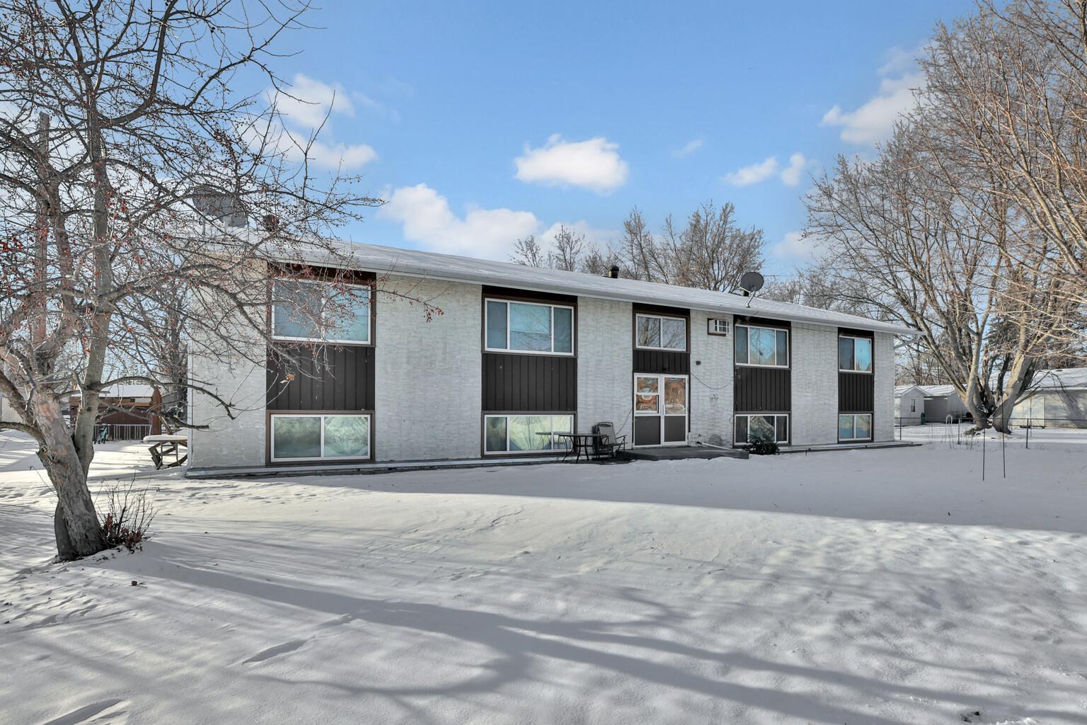 150 S Irving Avenue Property Photo 9