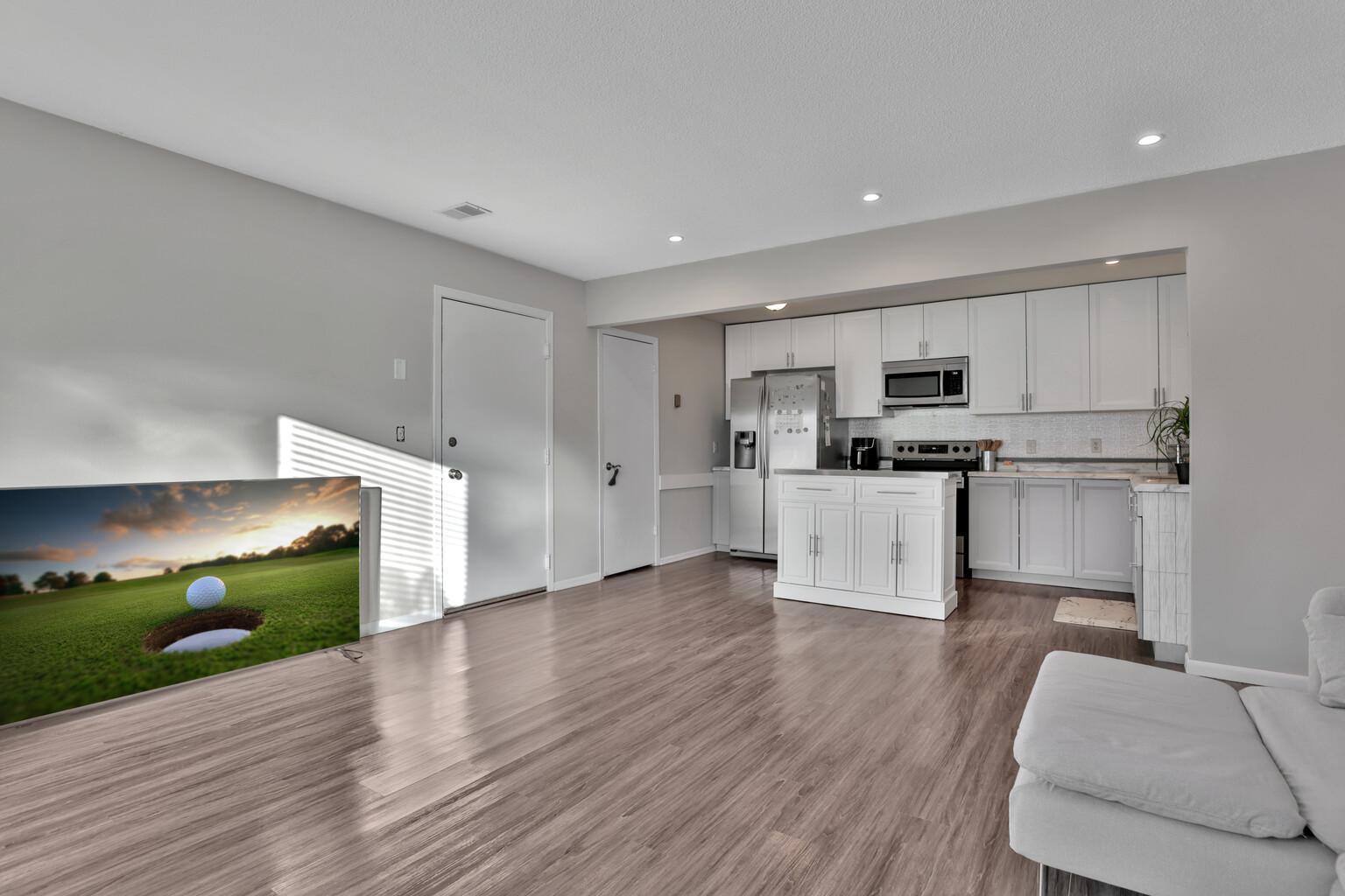 150 S Irving Avenue Property Photo 28