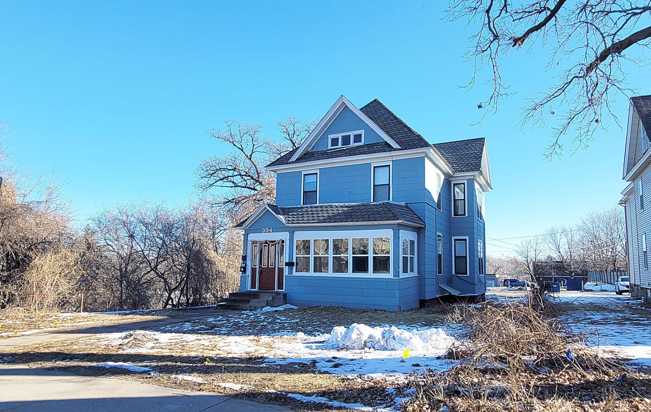 394 2nd Avenue Property Photo 1
