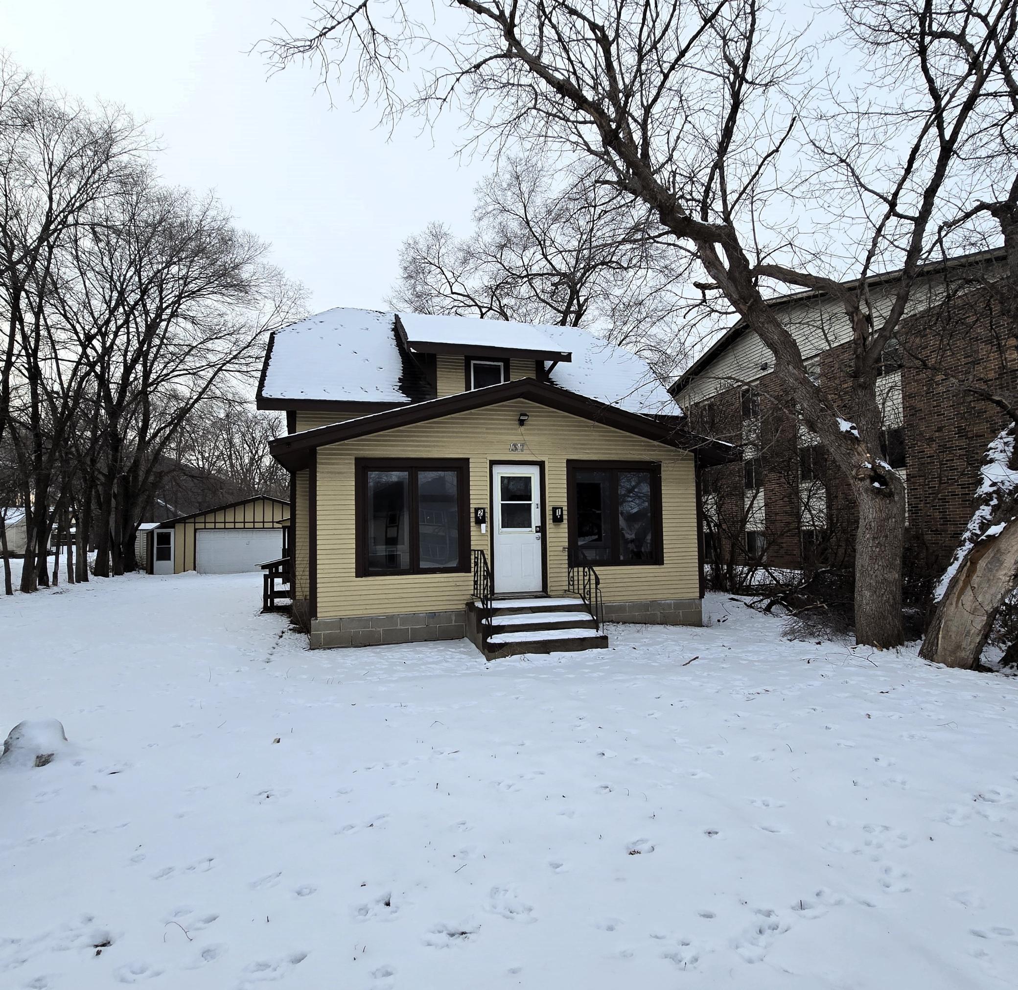 1317 6th Avenue Property Photo 1