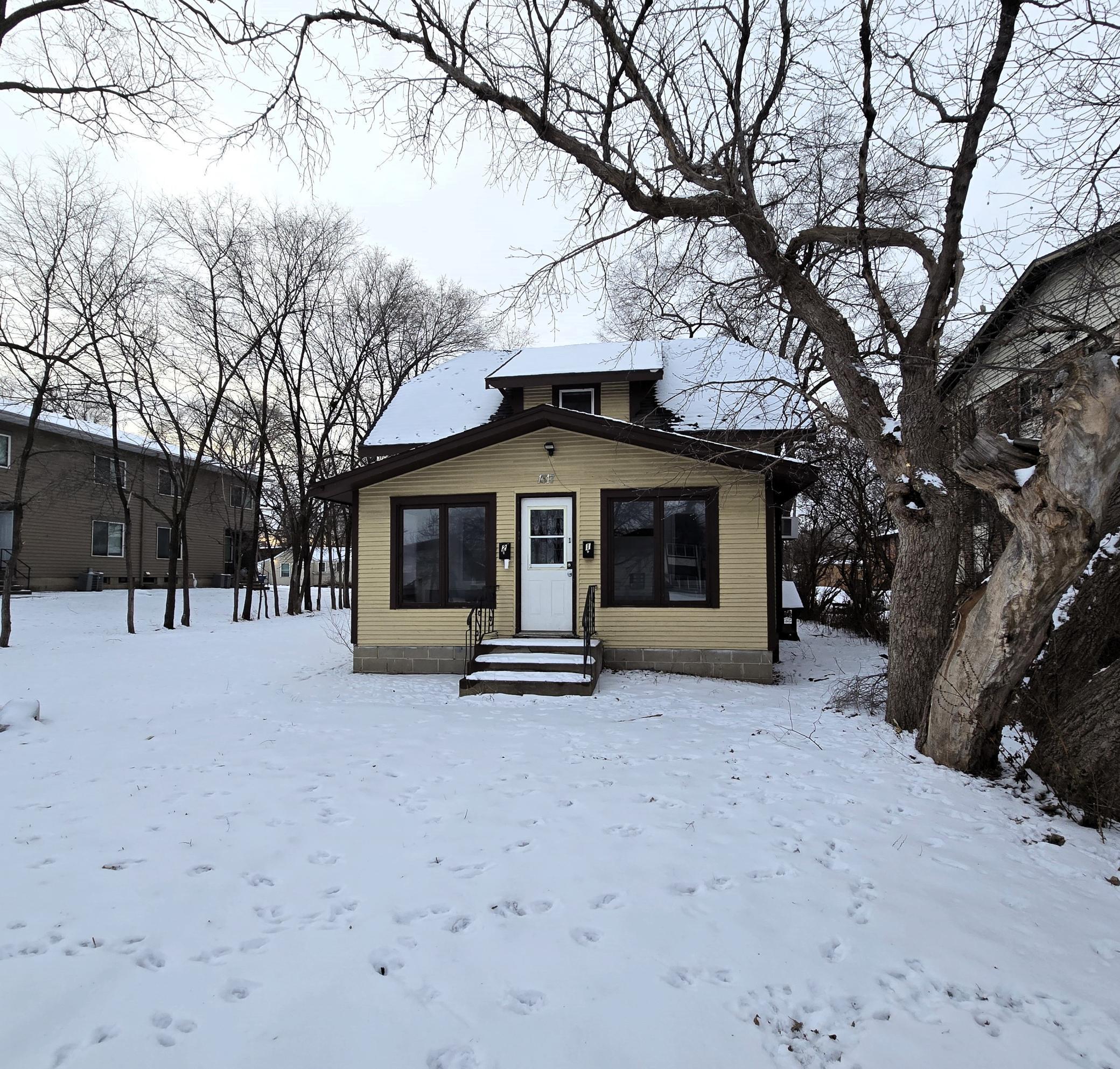 1317 6th Avenue Property Photo 2