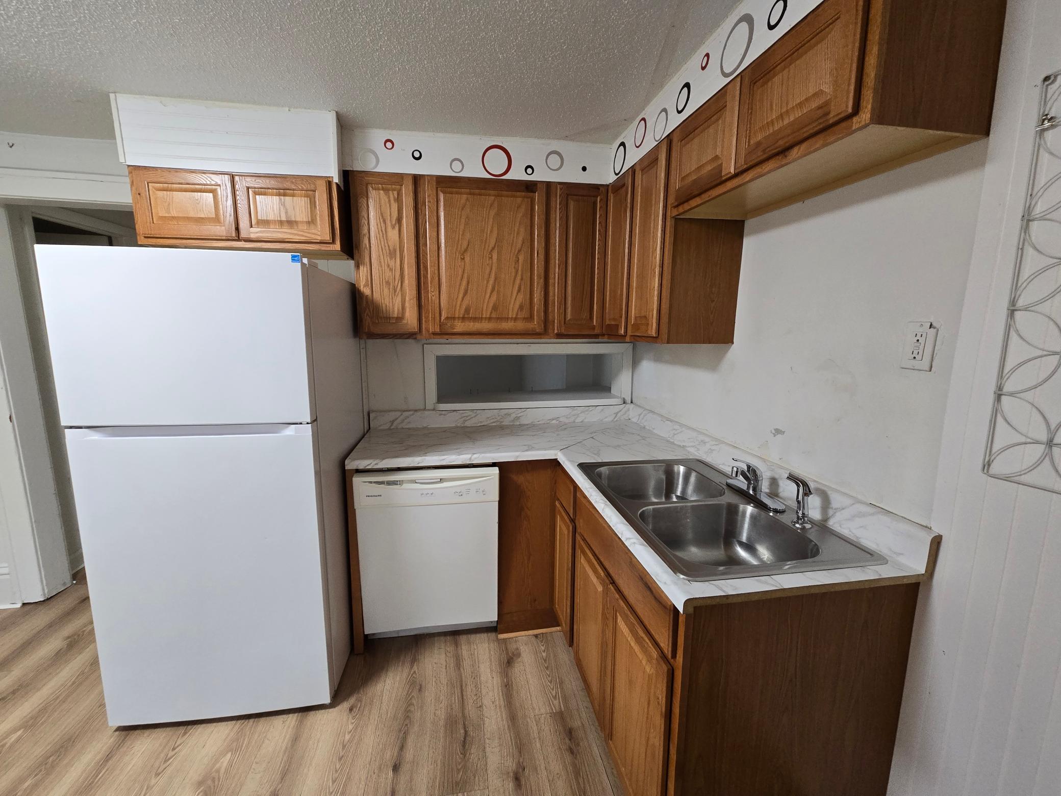 1317 6th Avenue Property Photo 6