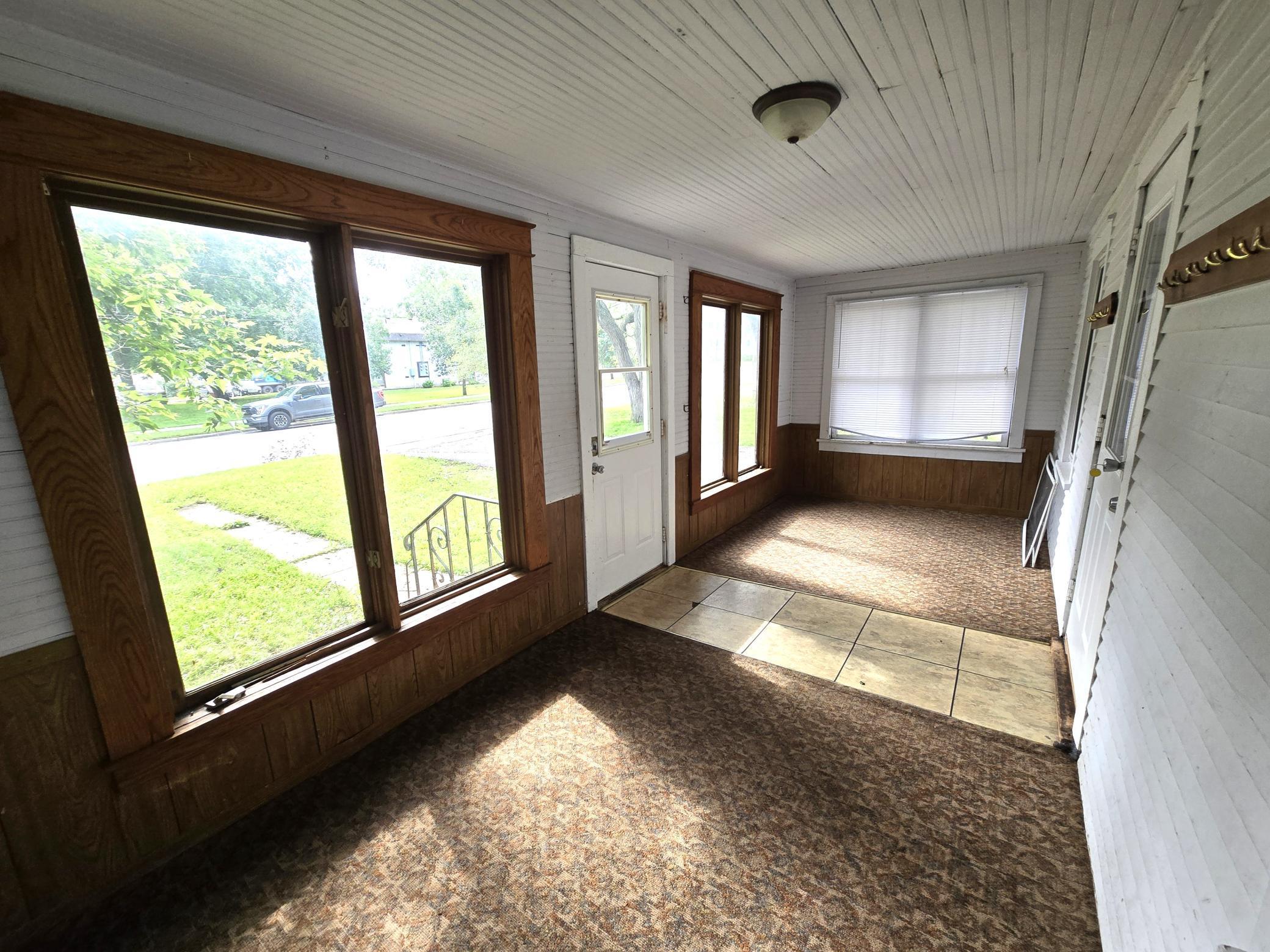 1317 6th Avenue Property Photo 17