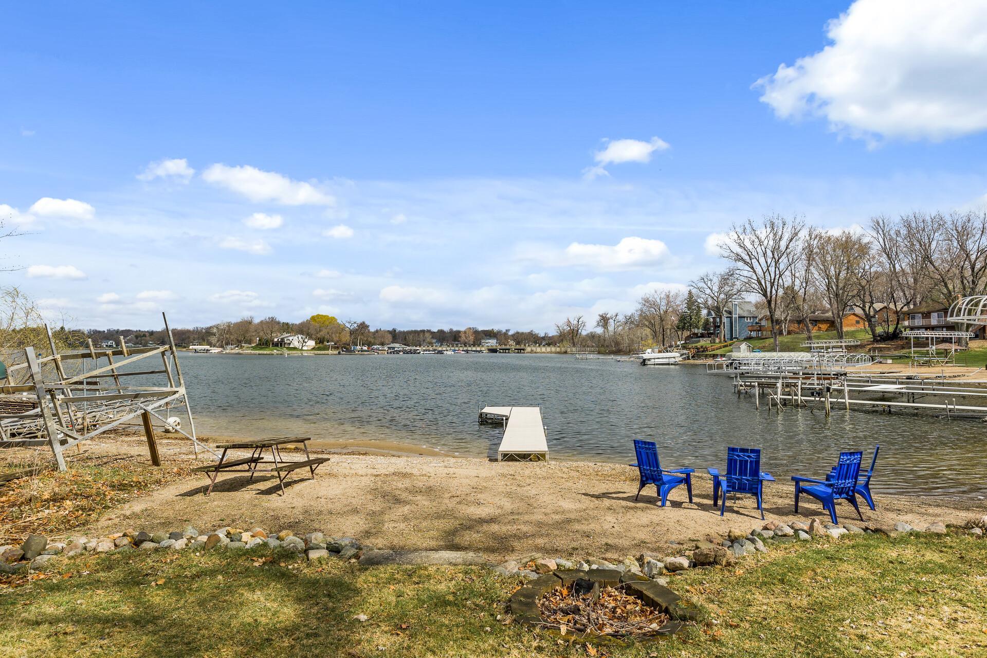 16164 Lakeside Avenue Property Photo