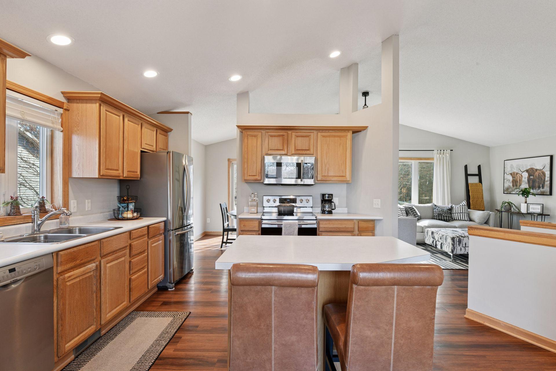 1319 Woods Creek Drive Property Photo 11