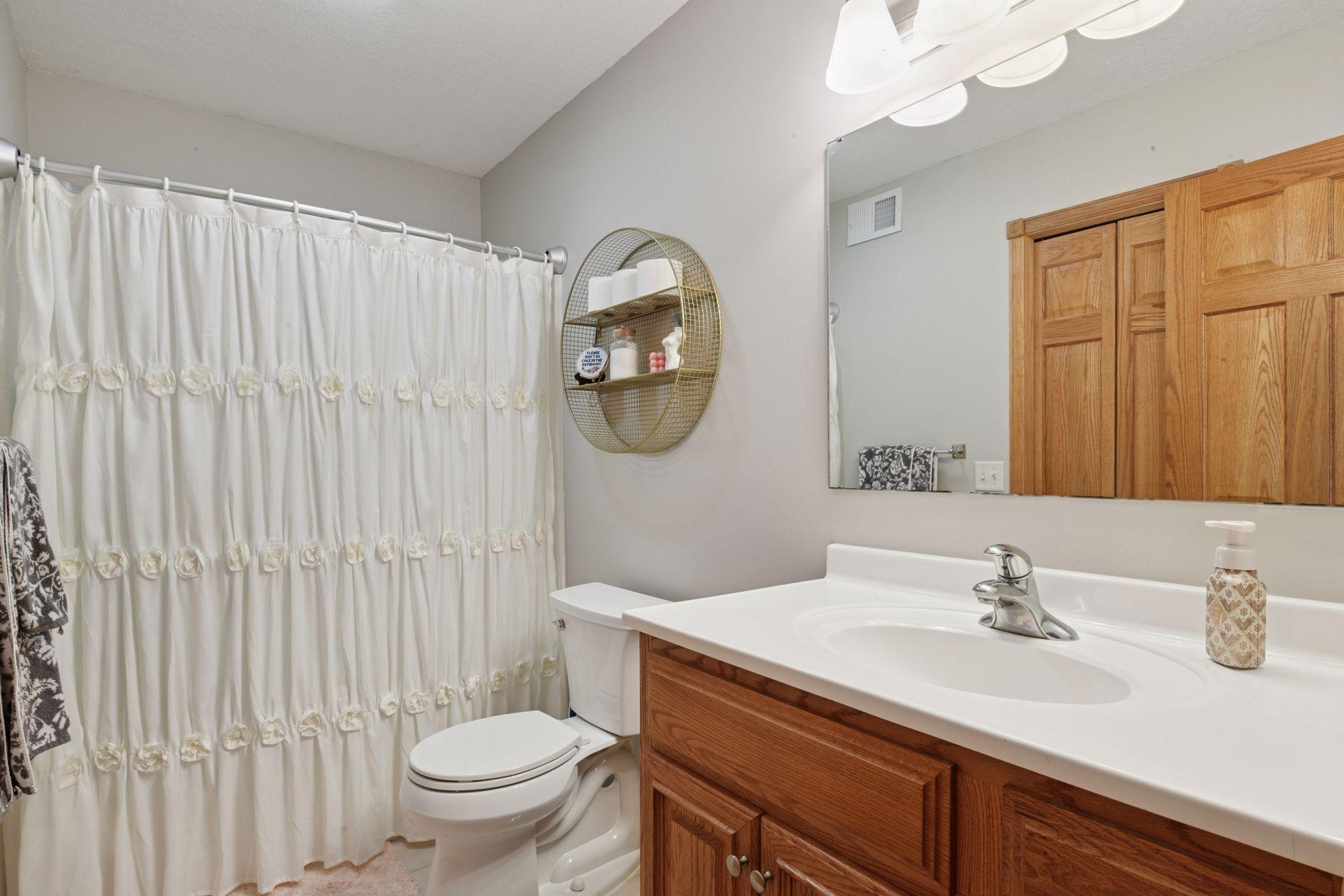 1319 Woods Creek Drive Property Photo 29