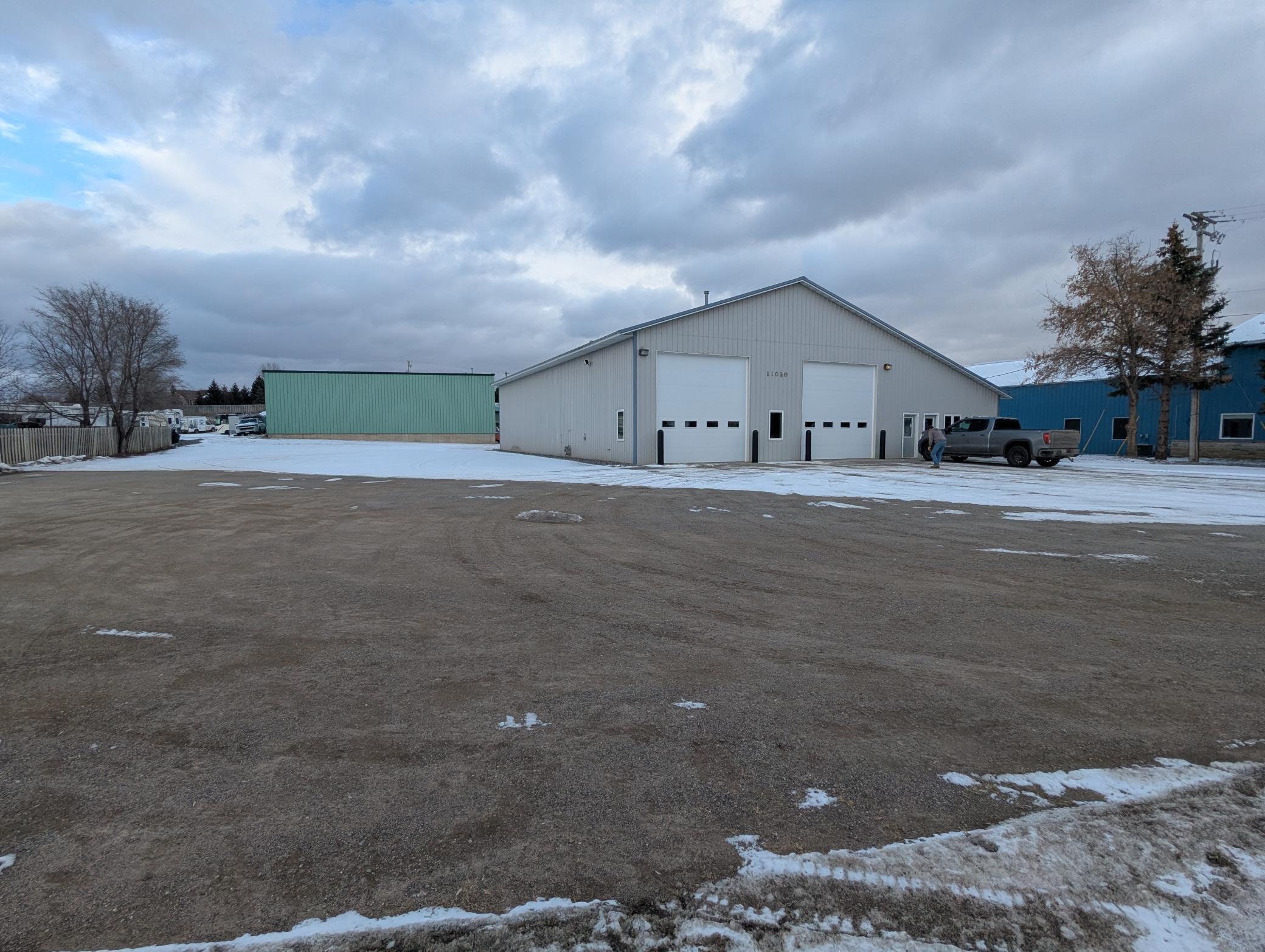 11030 Lamont Avenue Property Photo 2