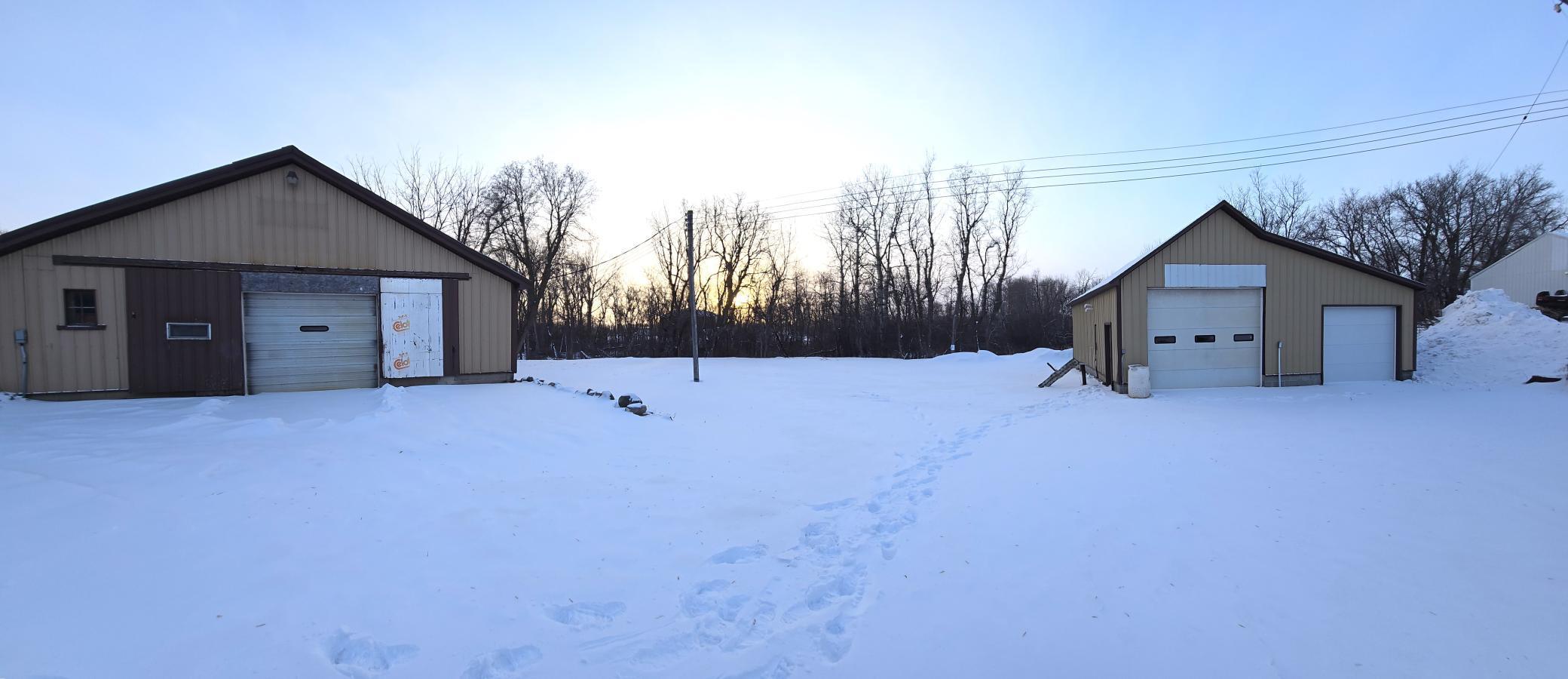 40 2nd Street Property Photo 5