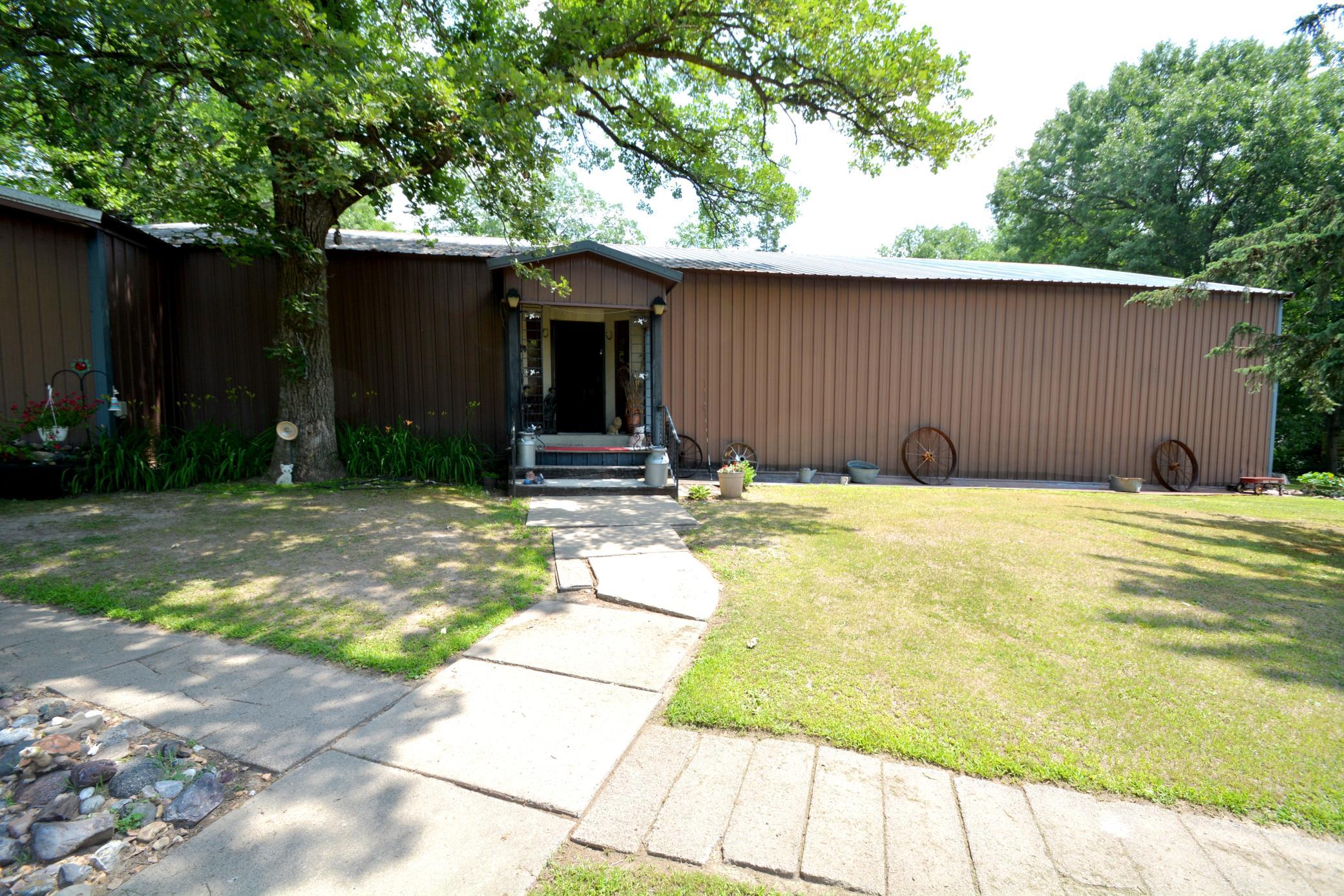 18xxxx Us Highway 169 Property Photo 4