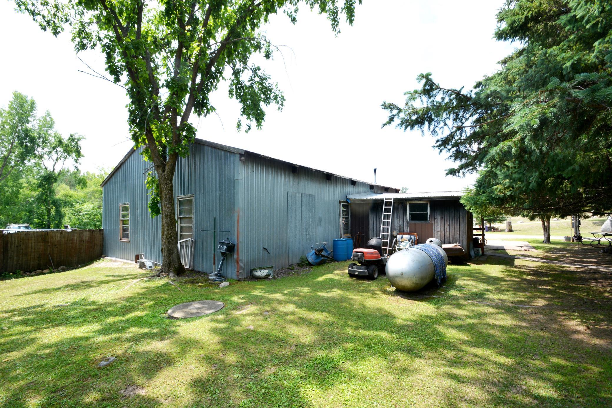 18xxxx Us Highway 169 Property Photo 10