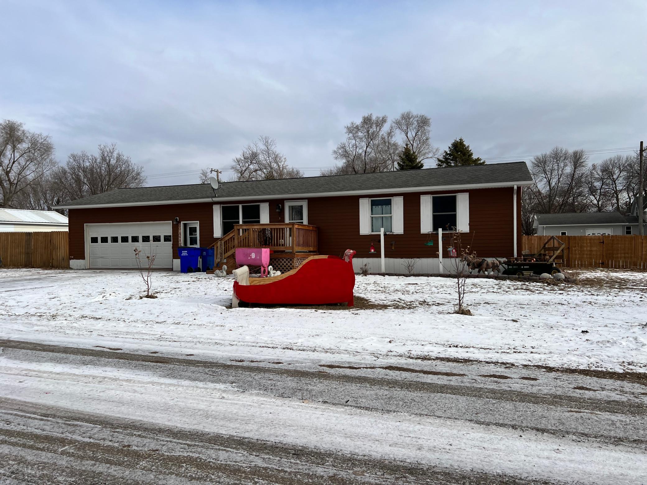 109 2nd Avenue Property Photo 1