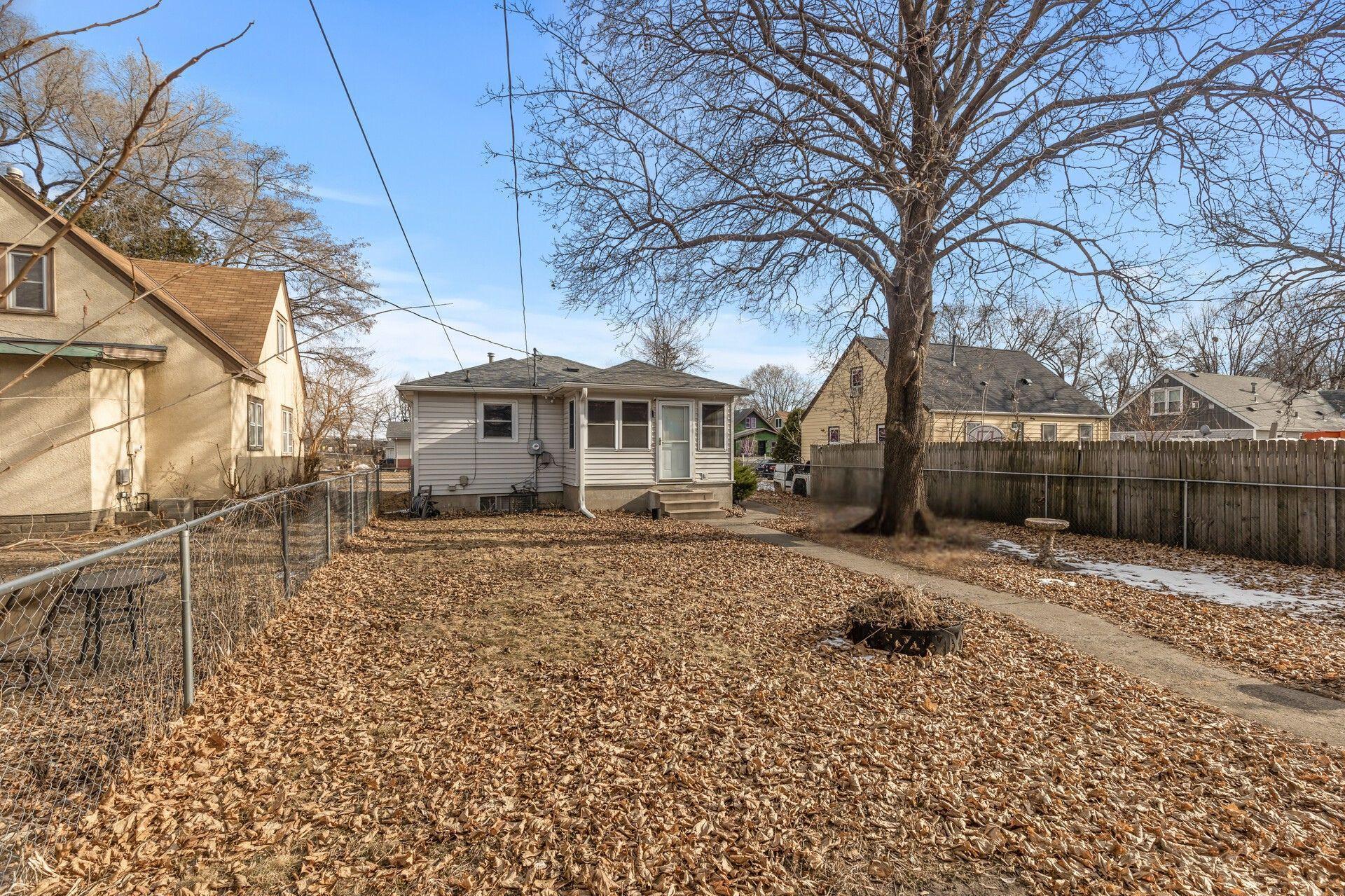 4625 Oliver Avenue Property Photo 17