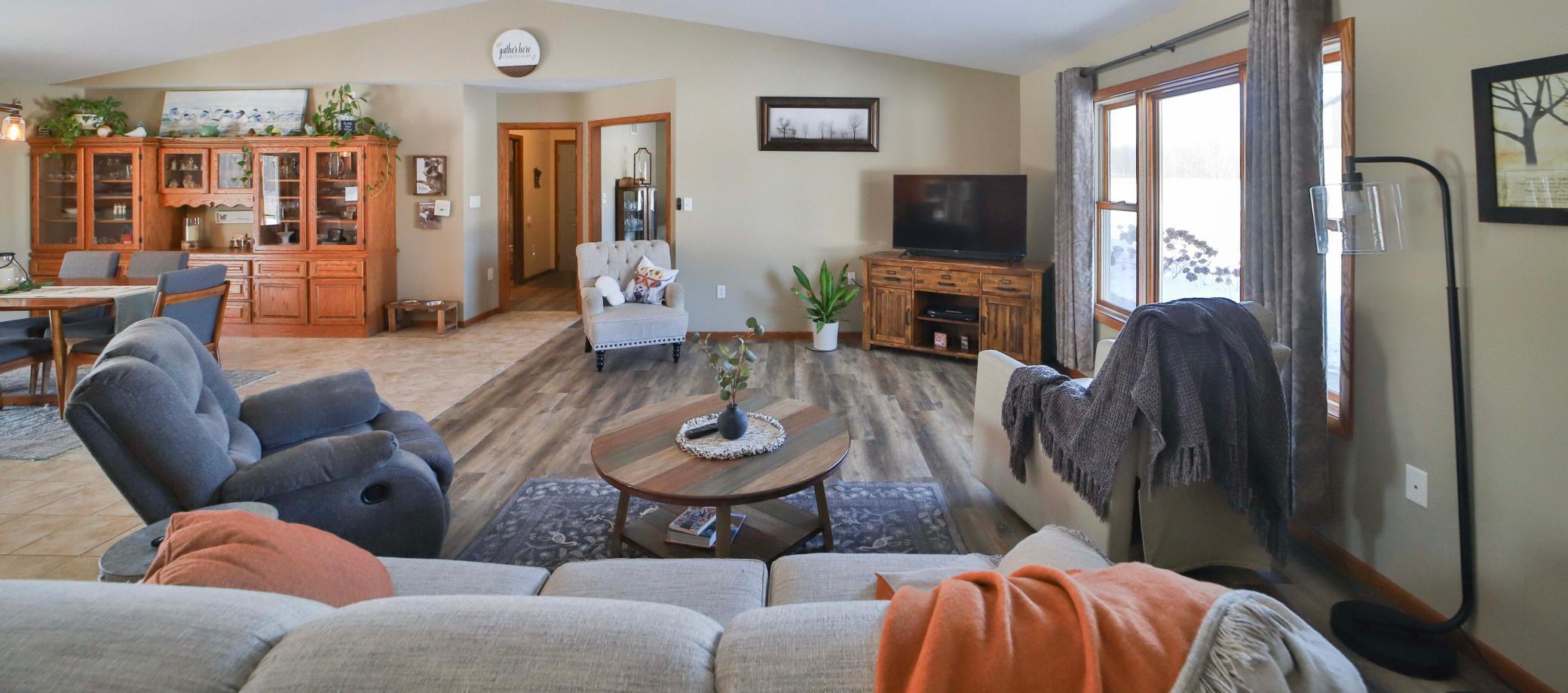 23963 State Highway 18 Property Photo 16