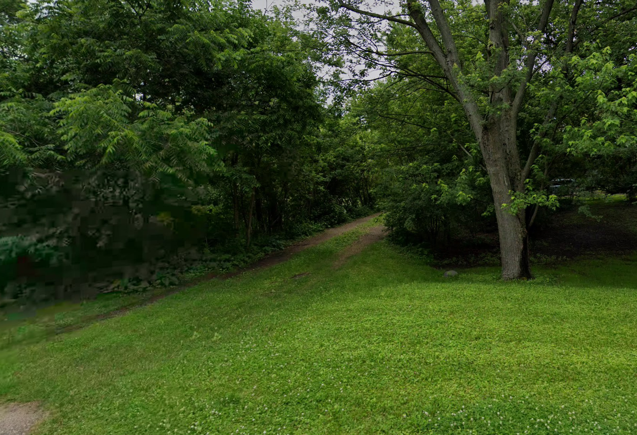 Xxxx Lakeview Drive W Property Photo 6
