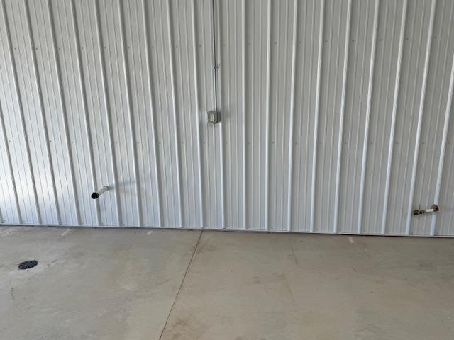 700 Armstrong Drive 101 Property Photo 8
