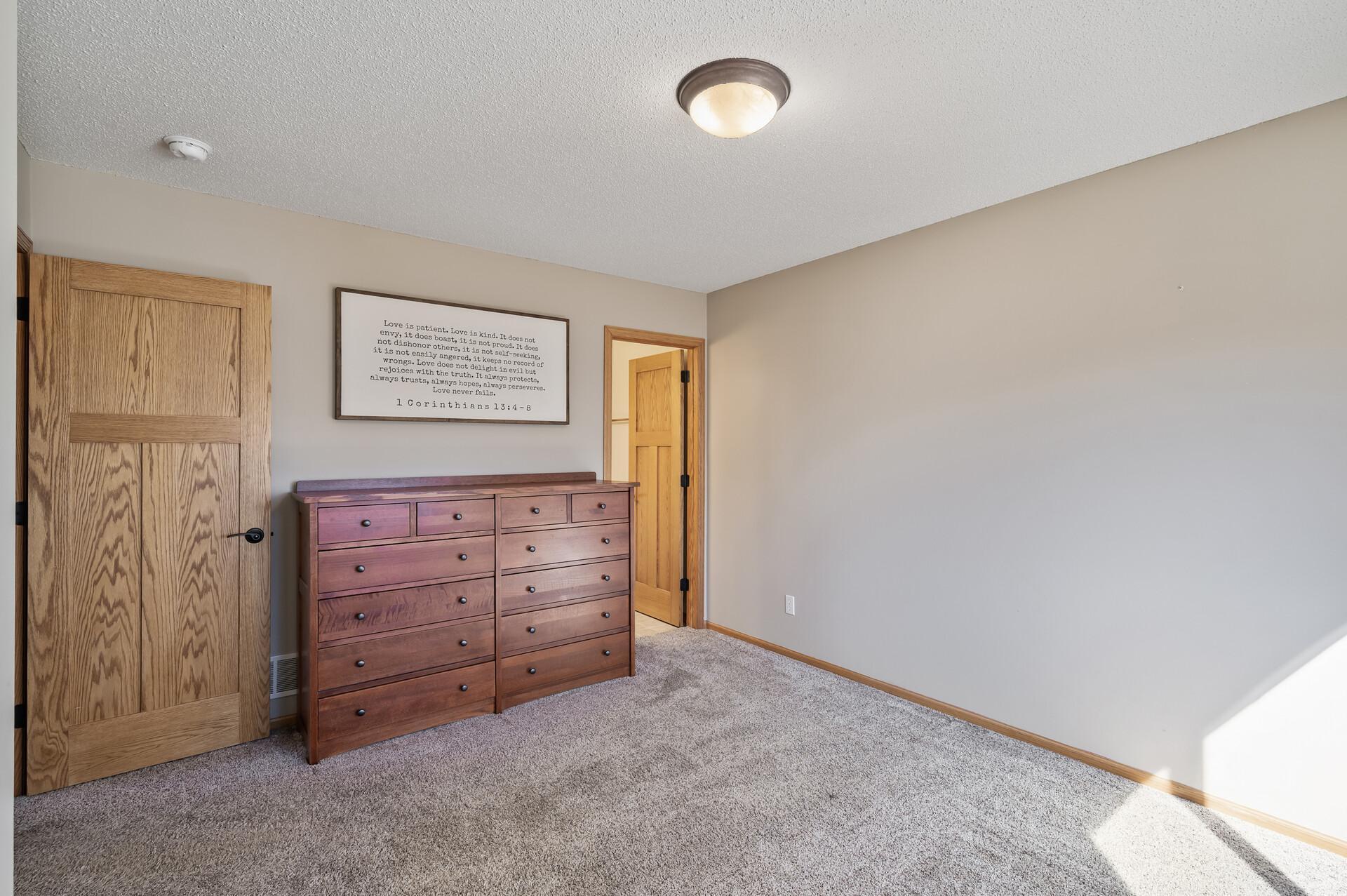 15921 Vale Street Property Photo 19