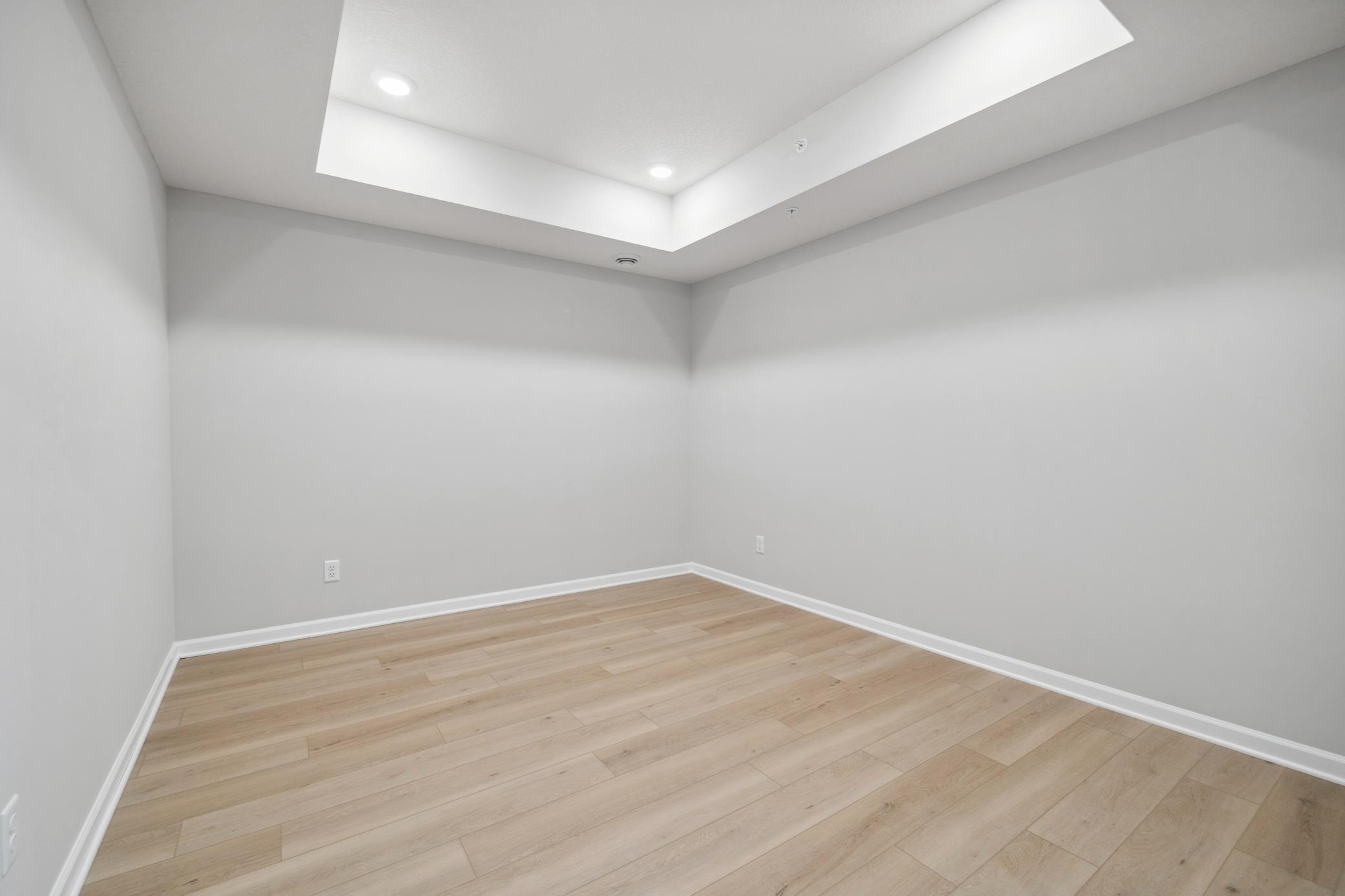 6590 Jody Avenue Property Photo 10