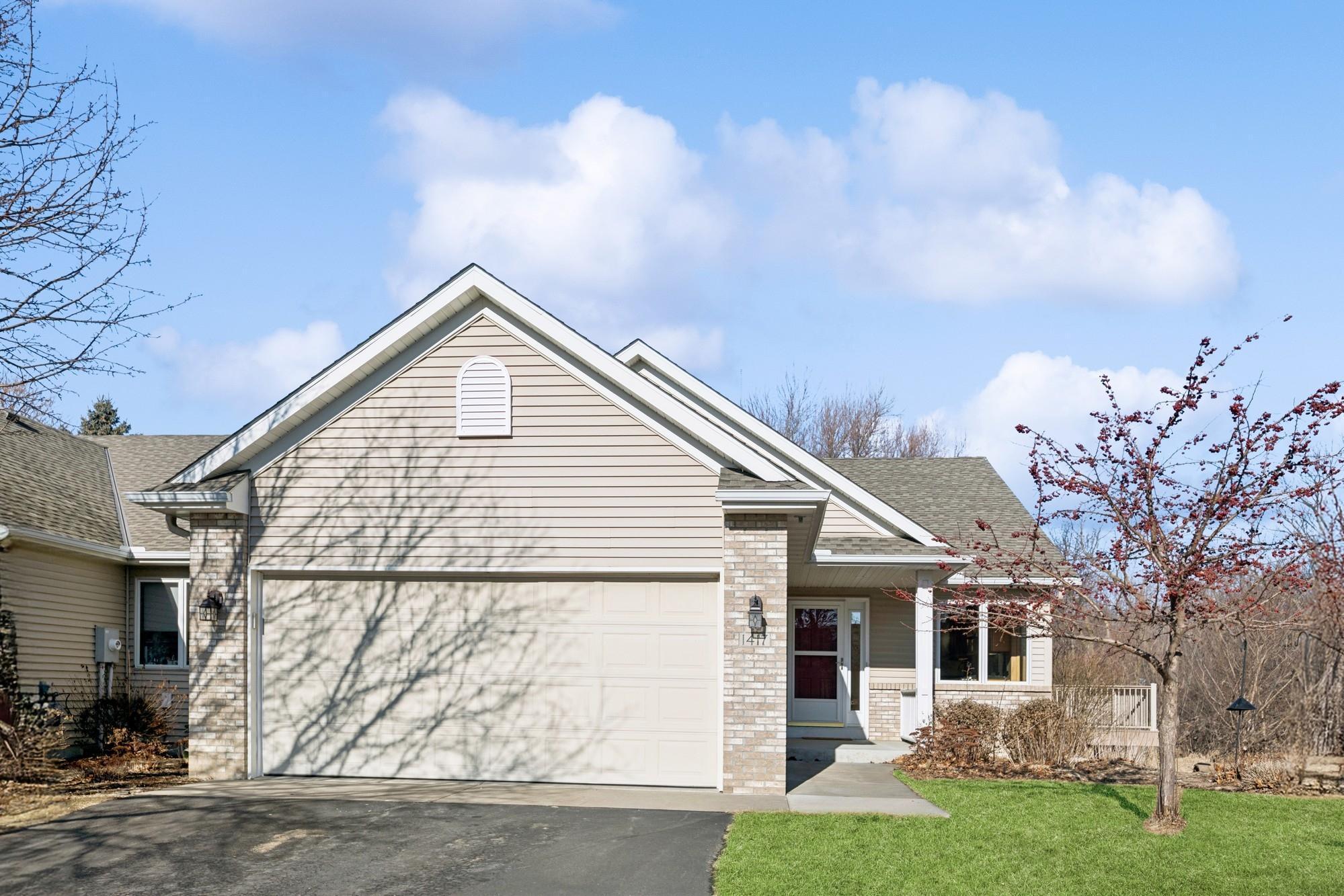 1417 Blue Flag Court Property Photo 1