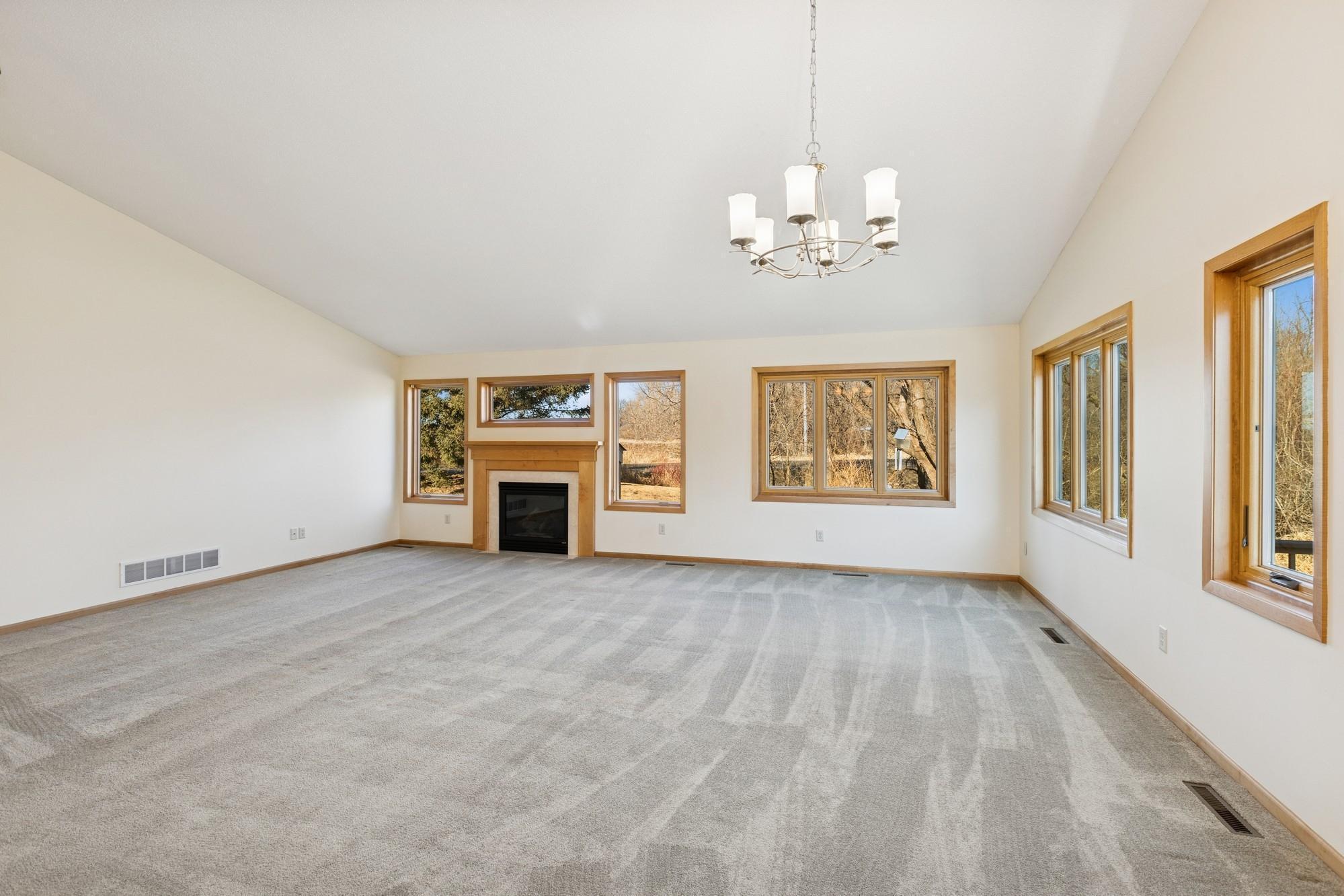 1417 Blue Flag Court Property Photo 6