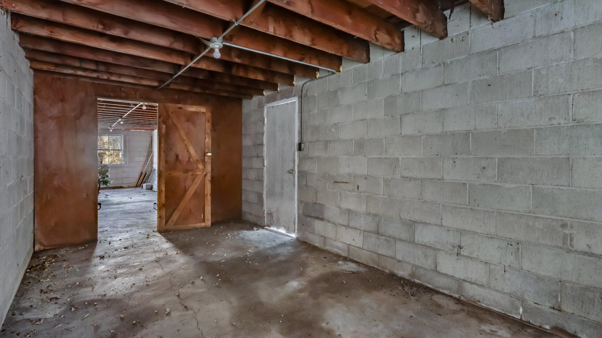 119 Meadow Hill Drive Property Photo 6