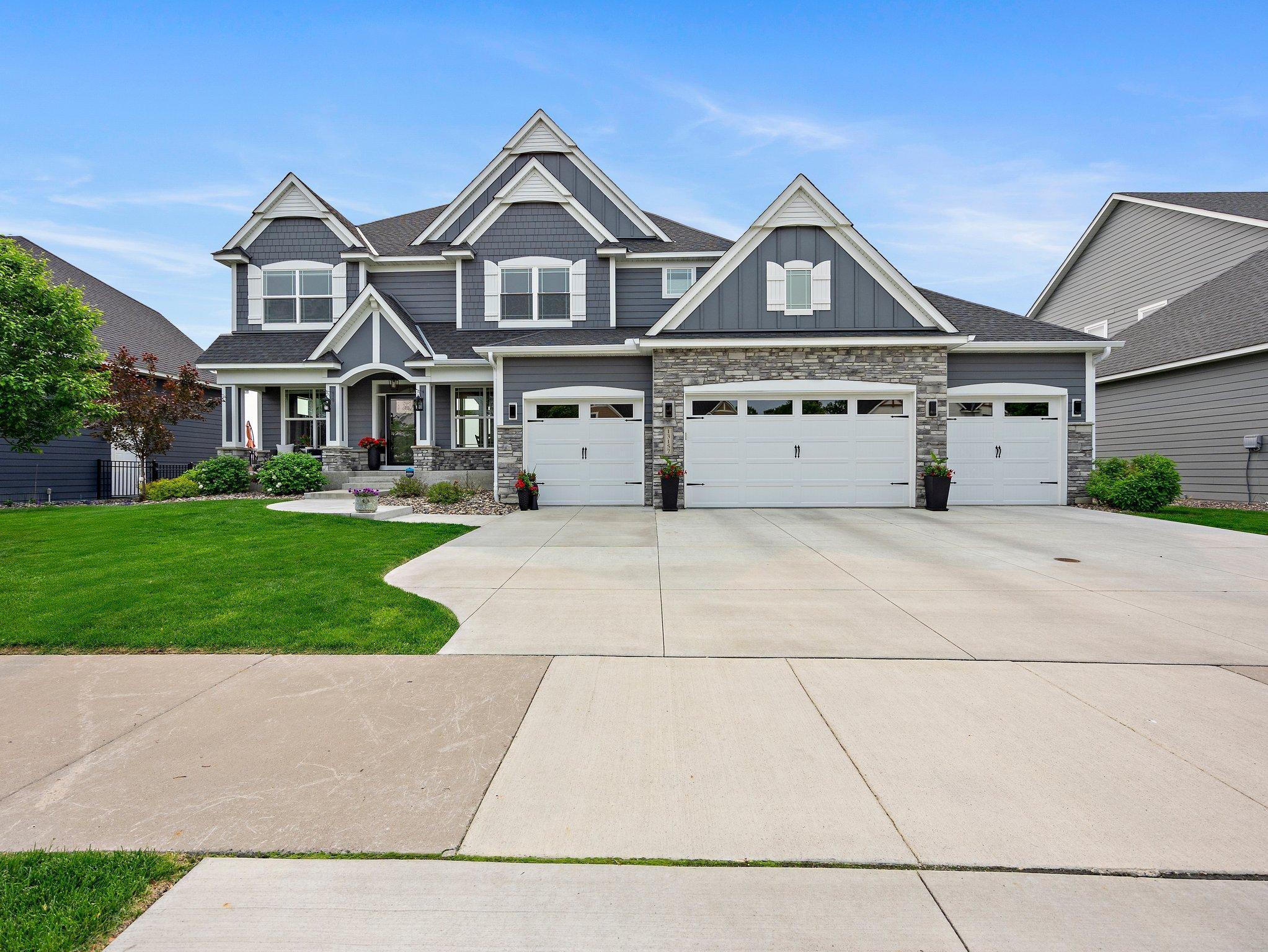 13157 Coral Sea Court Property Photo