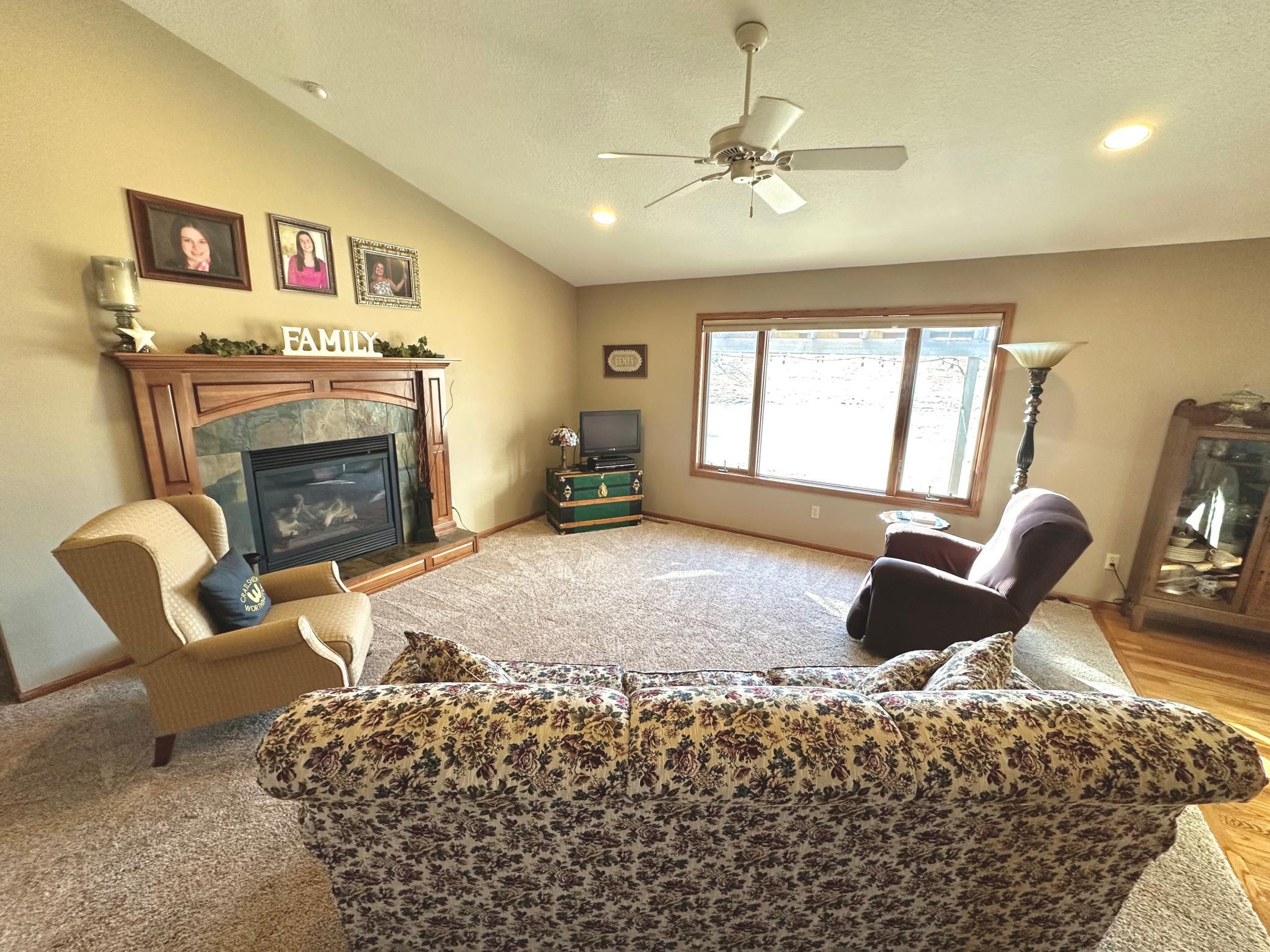 852 Sterling Avenue Property Photo 16