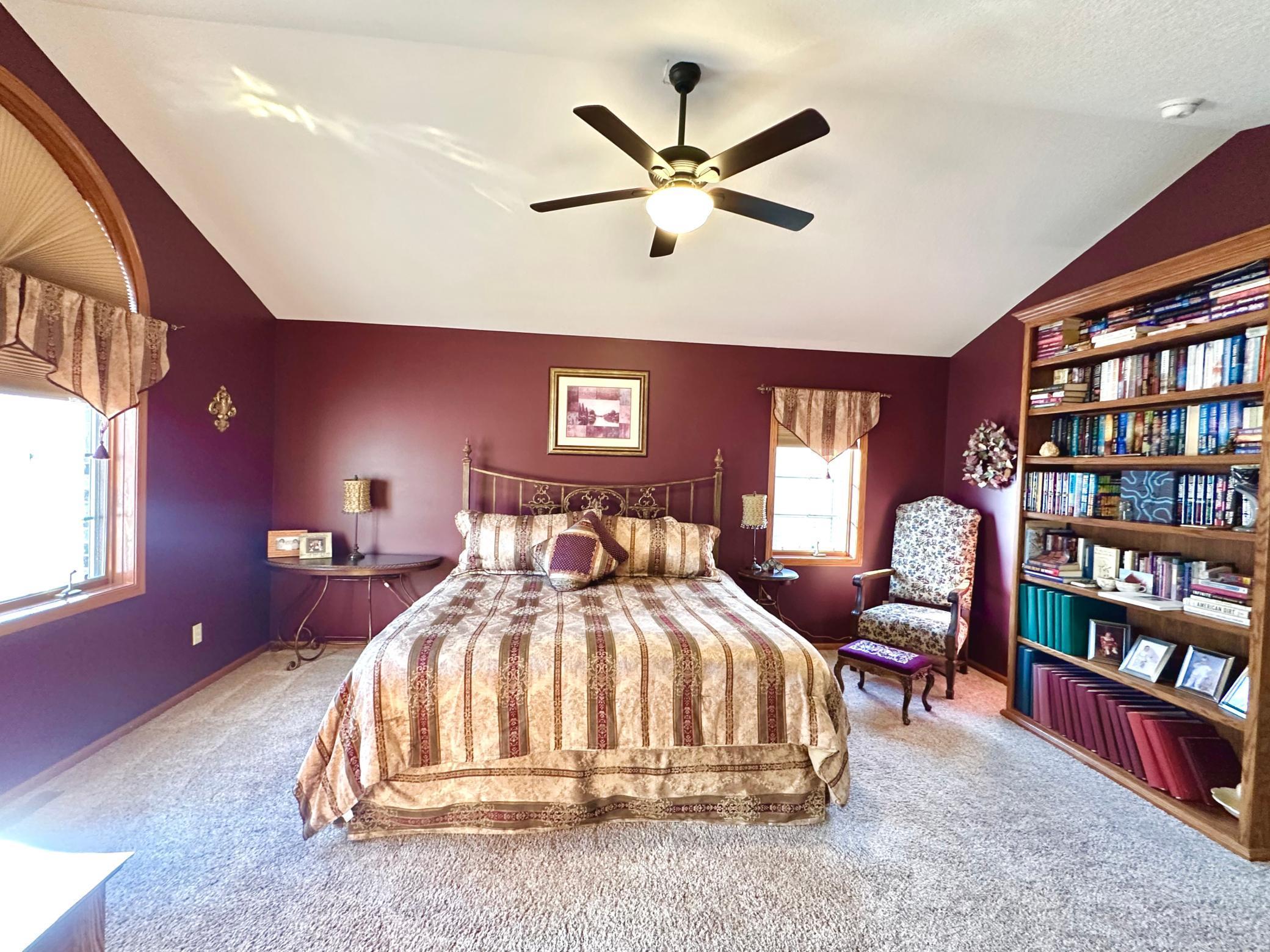 852 Sterling Avenue Property Photo 33