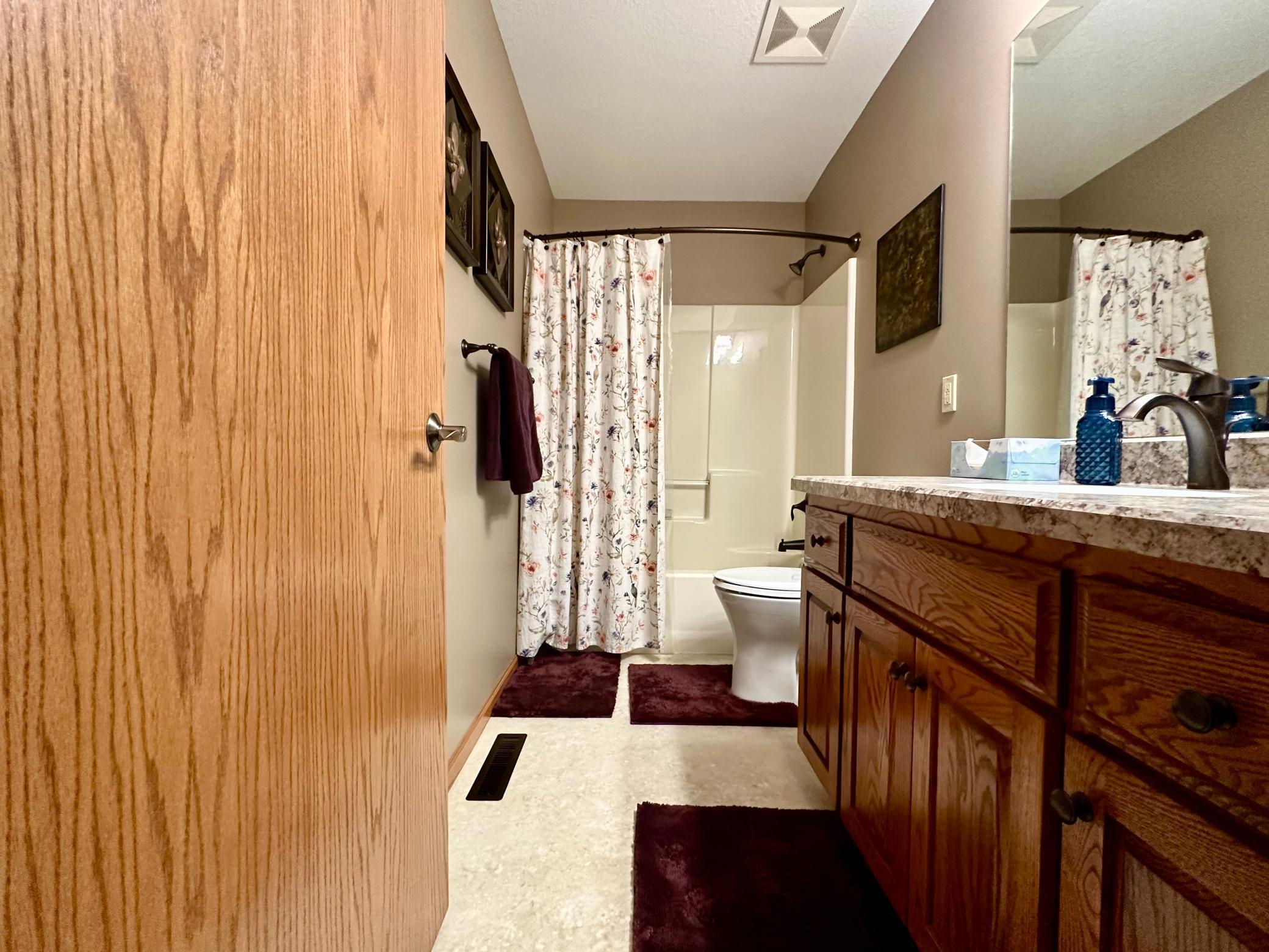 852 Sterling Avenue Property Photo 39