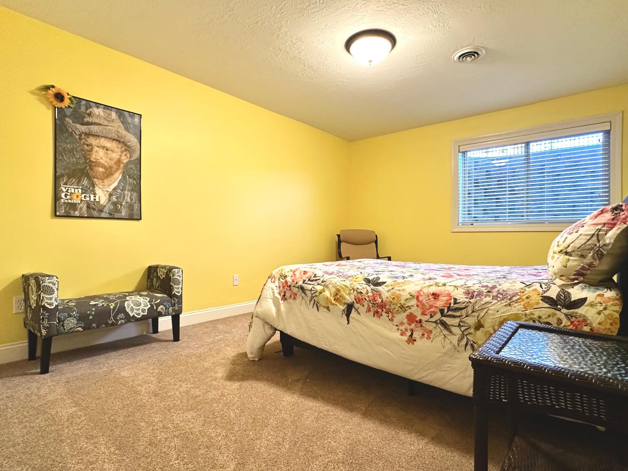 852 Sterling Avenue Property Photo 47