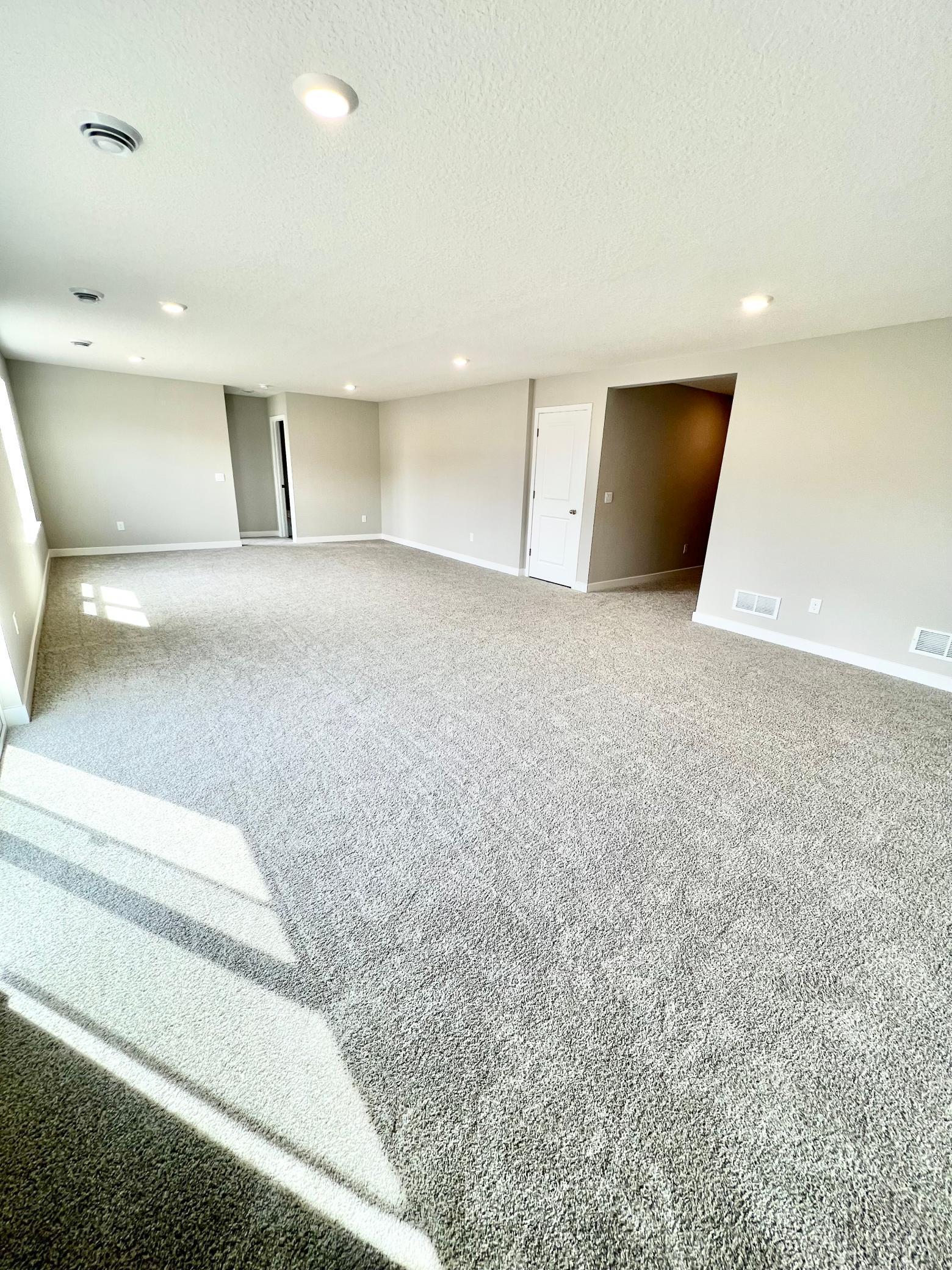 3146 Sunflower Way Property Photo 37