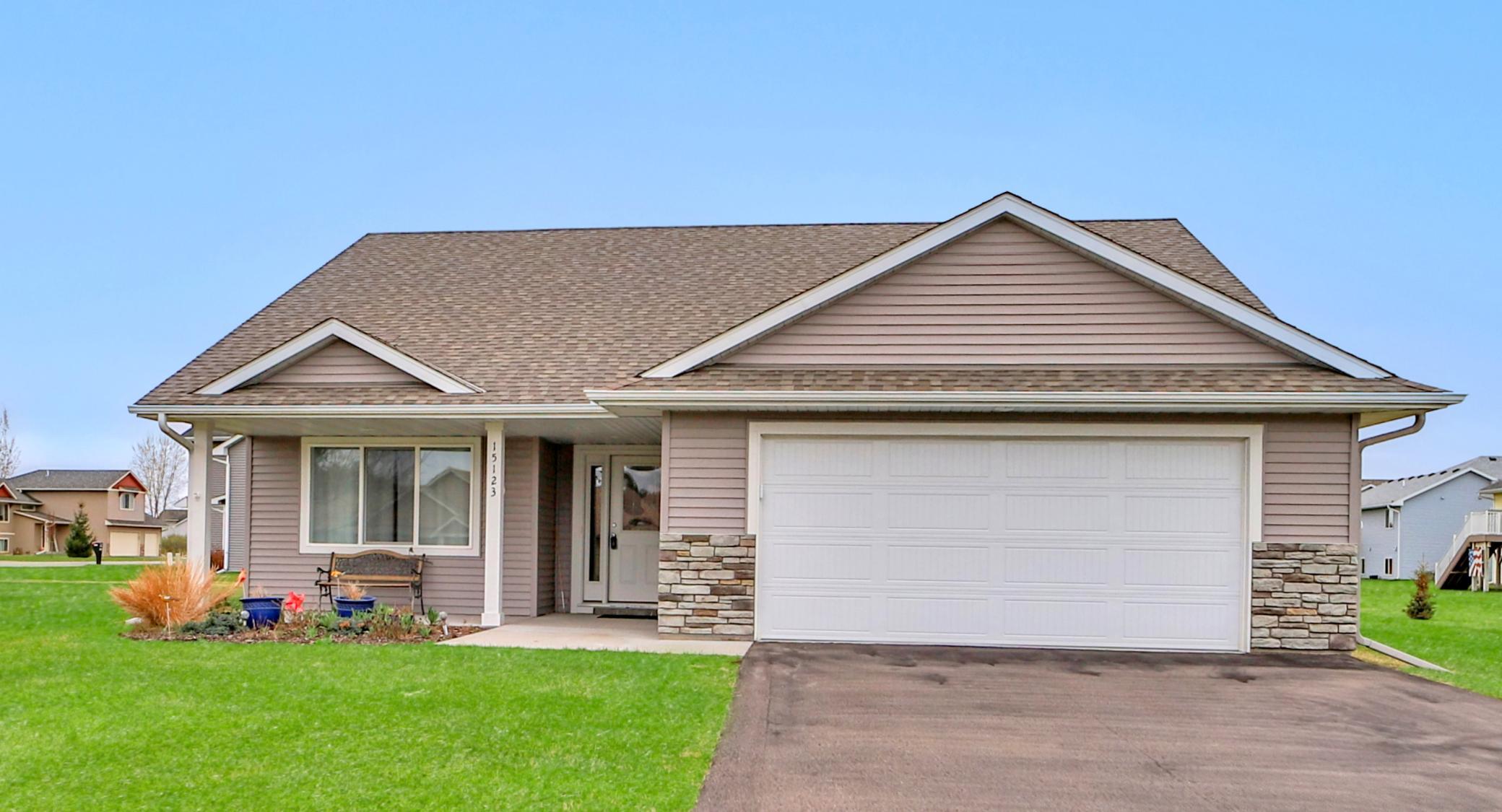 15123 Wild Avenue Property Photo 1