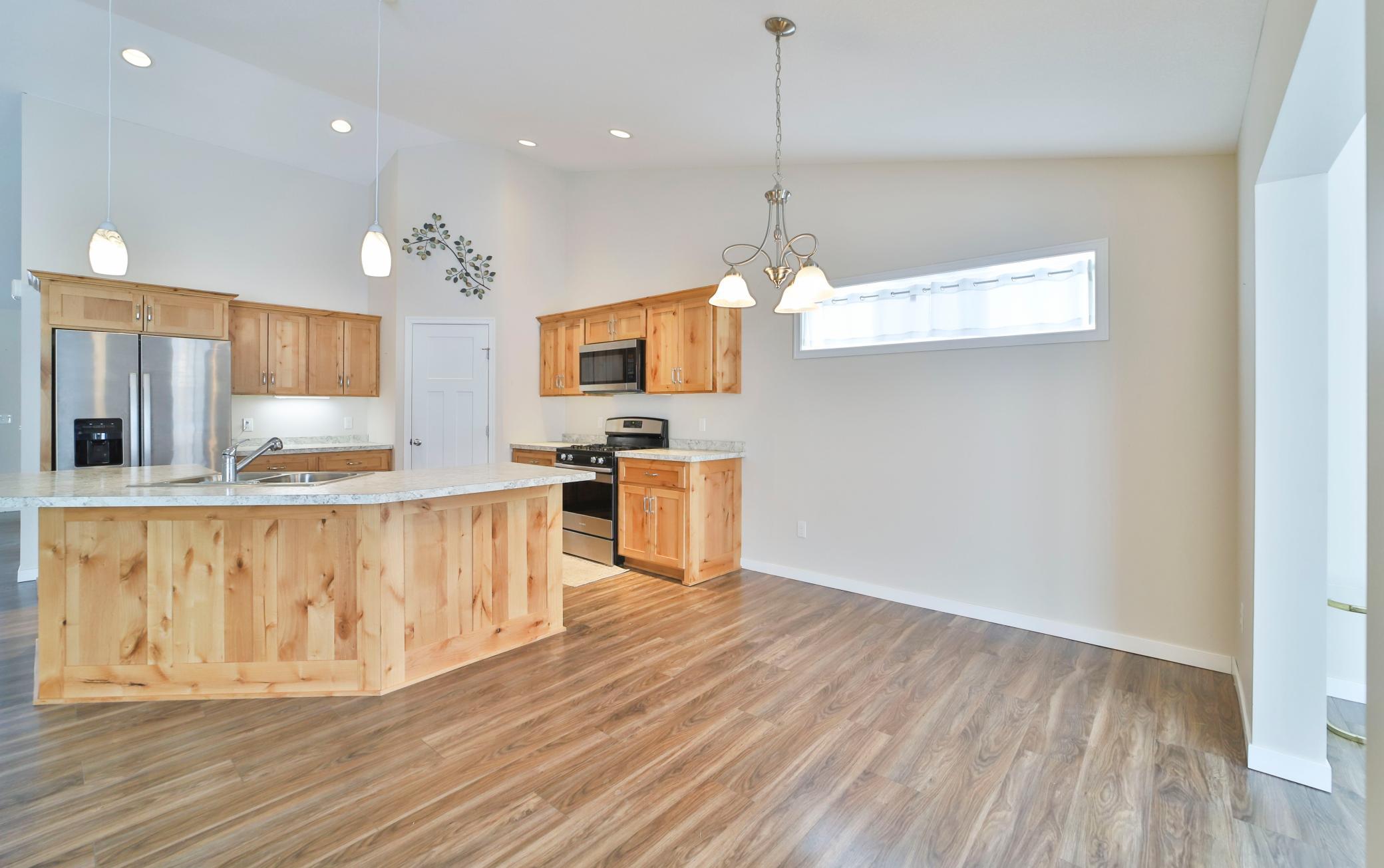 15123 Wild Avenue Property Photo 8