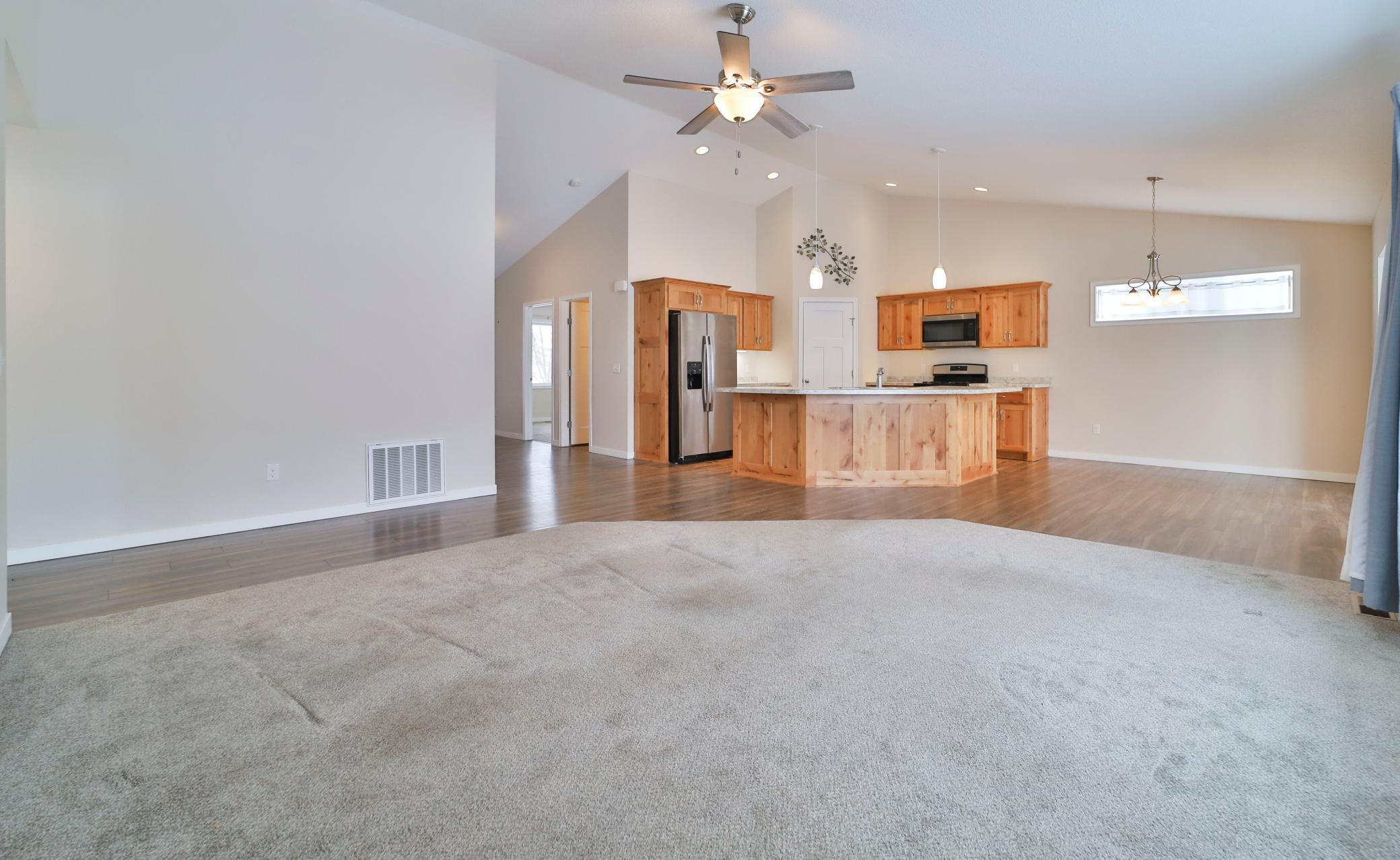 15123 Wild Avenue Property Photo 12