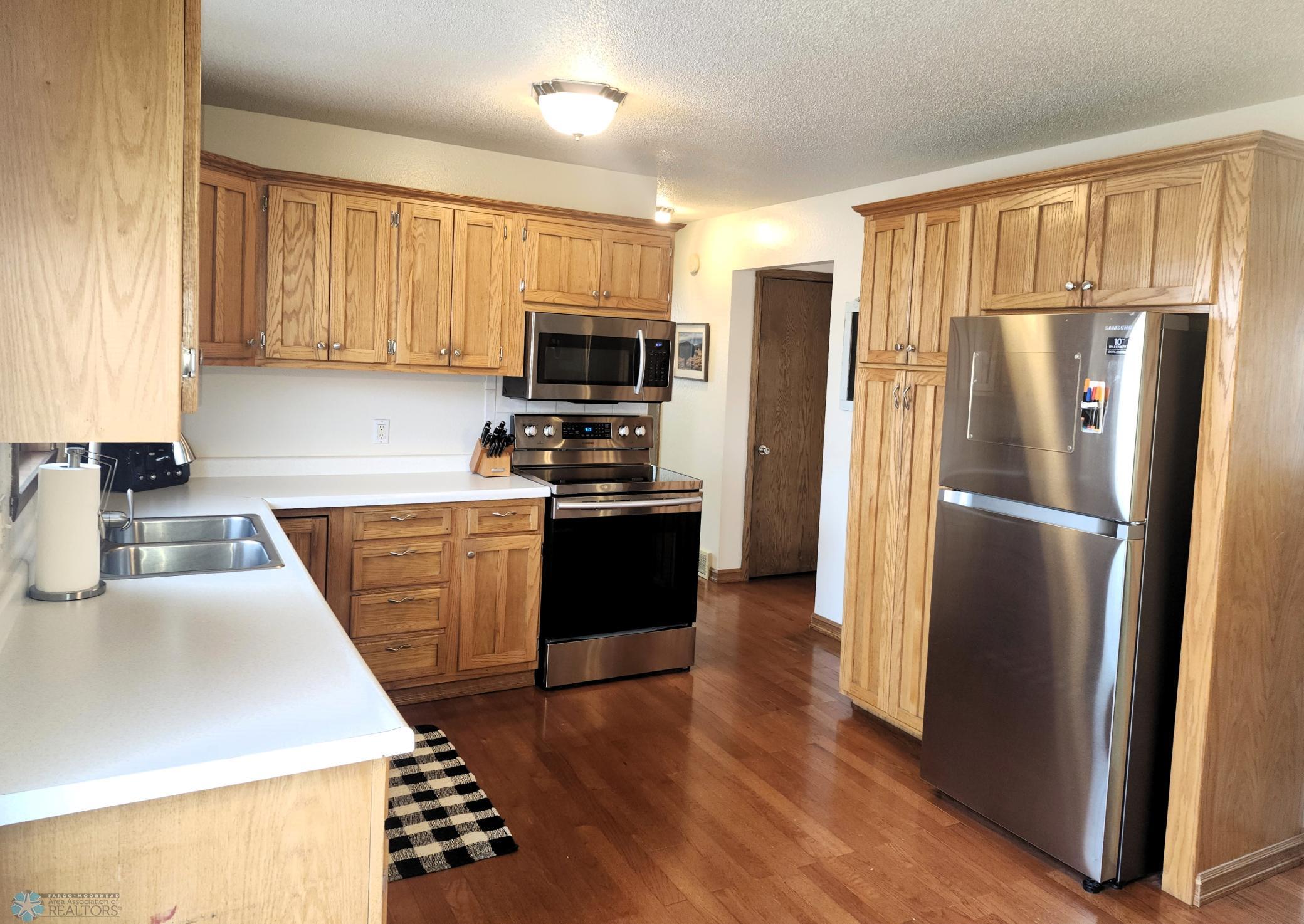3017 Madison Avenue Property Photo 10