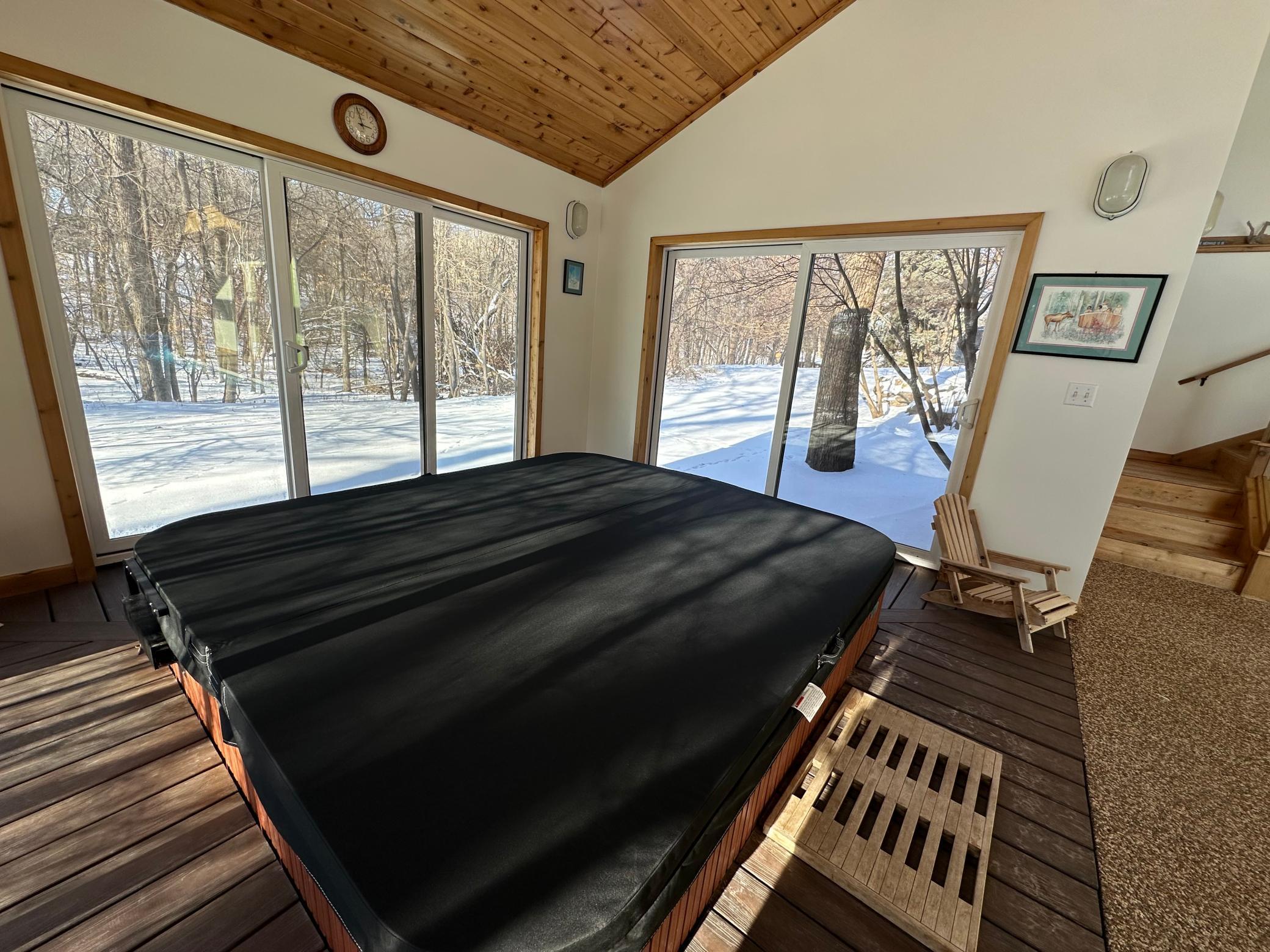 7641 Long Lake Road Property Photo 7